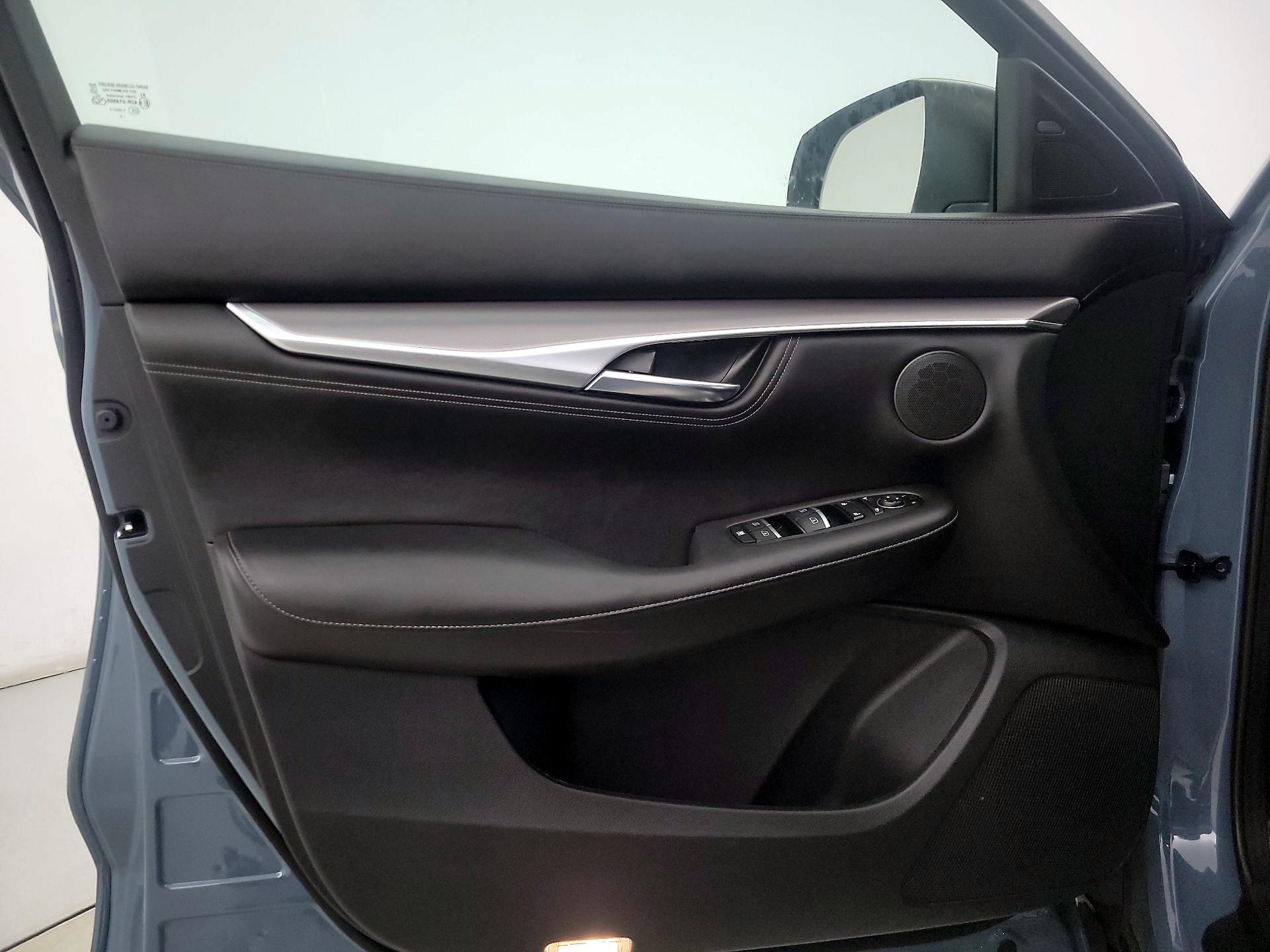 Thumbnail: 2023 INFINITI QX55 - 12