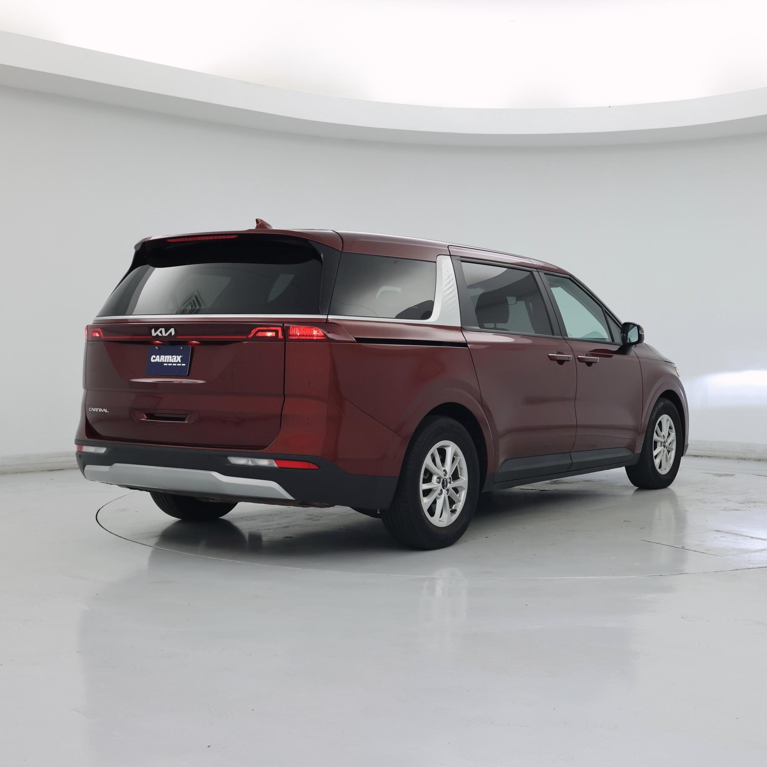 Thumbnail: 2024 Kia Carnival - 8