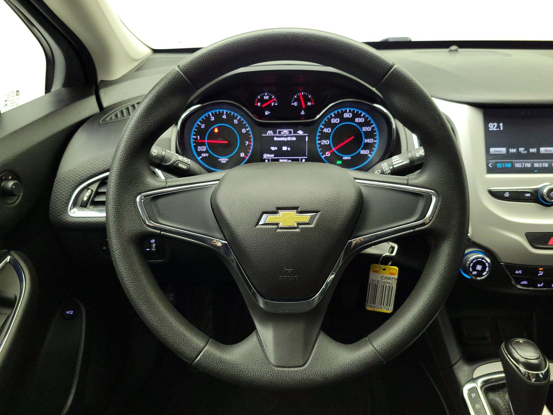 Thumbnail: 2016 Chevrolet Cruze - 10