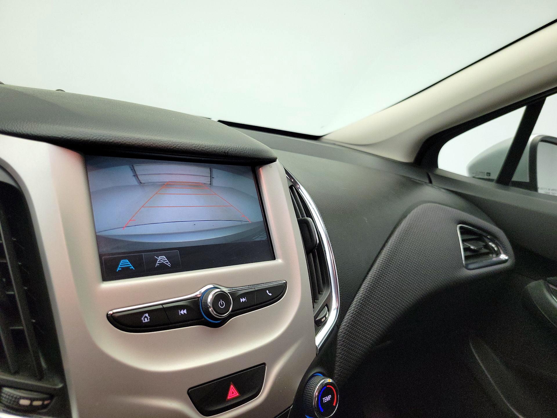 Thumbnail: 2016 Chevrolet Cruze - 14