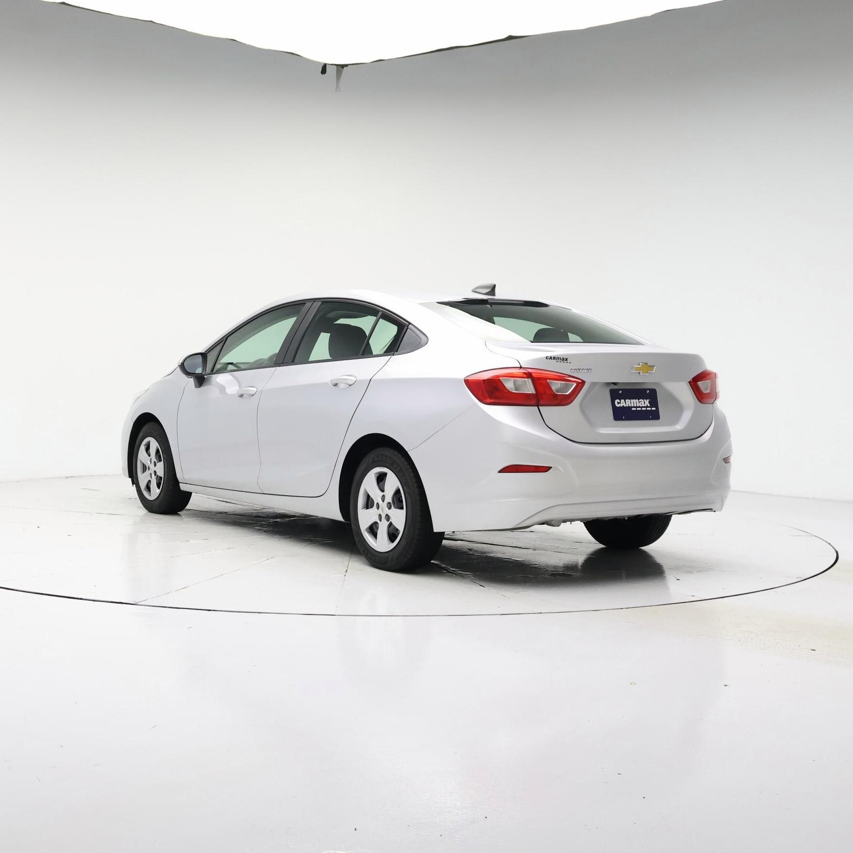 Thumbnail: 2016 Chevrolet Cruze - 2