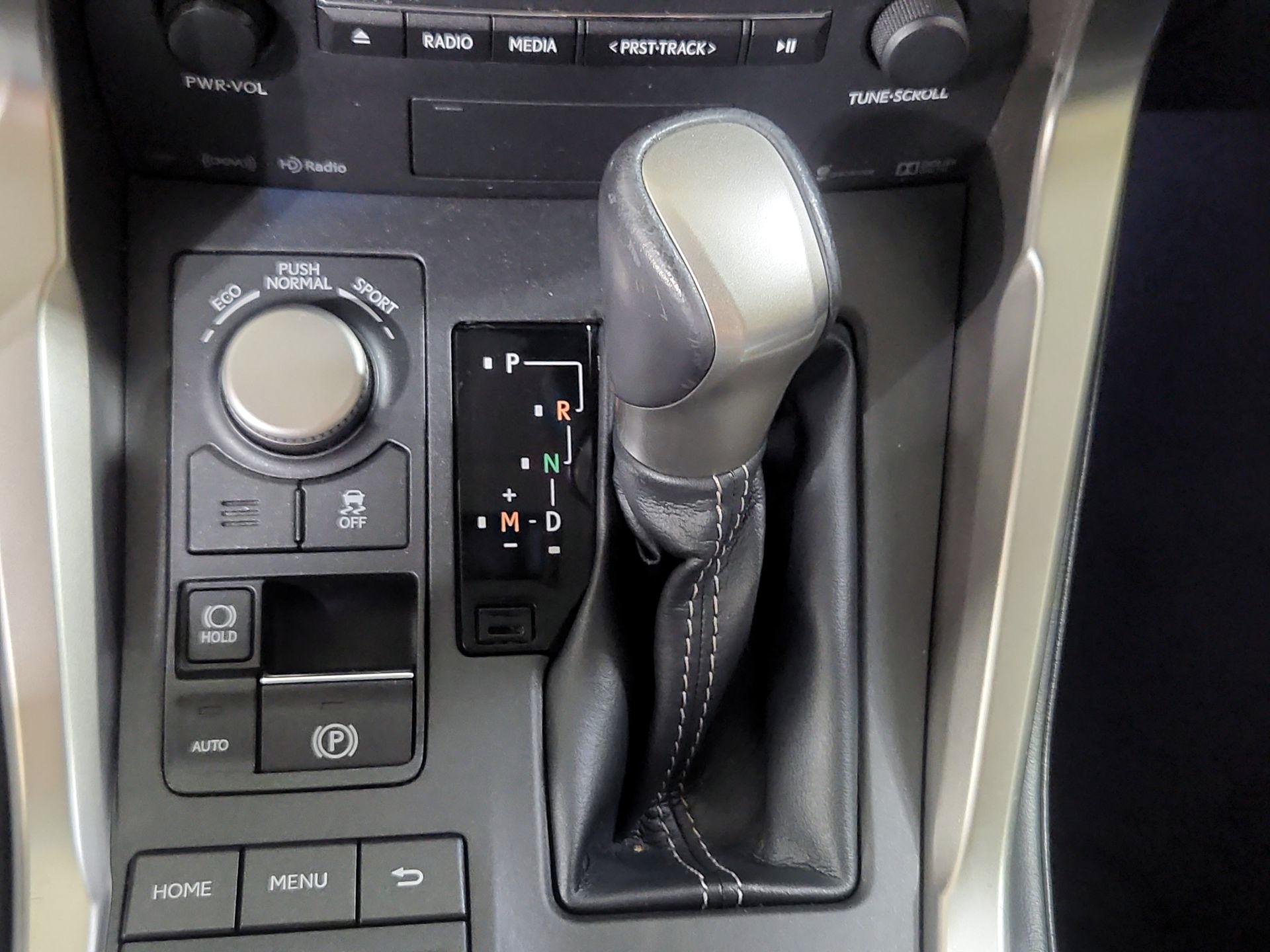 Thumbnail: 2015 Lexus NX - 18