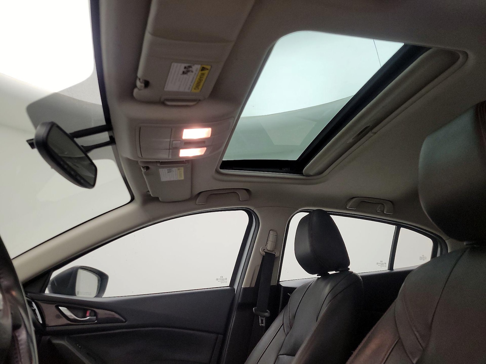 Sunroof(s) & Overhead Airbags