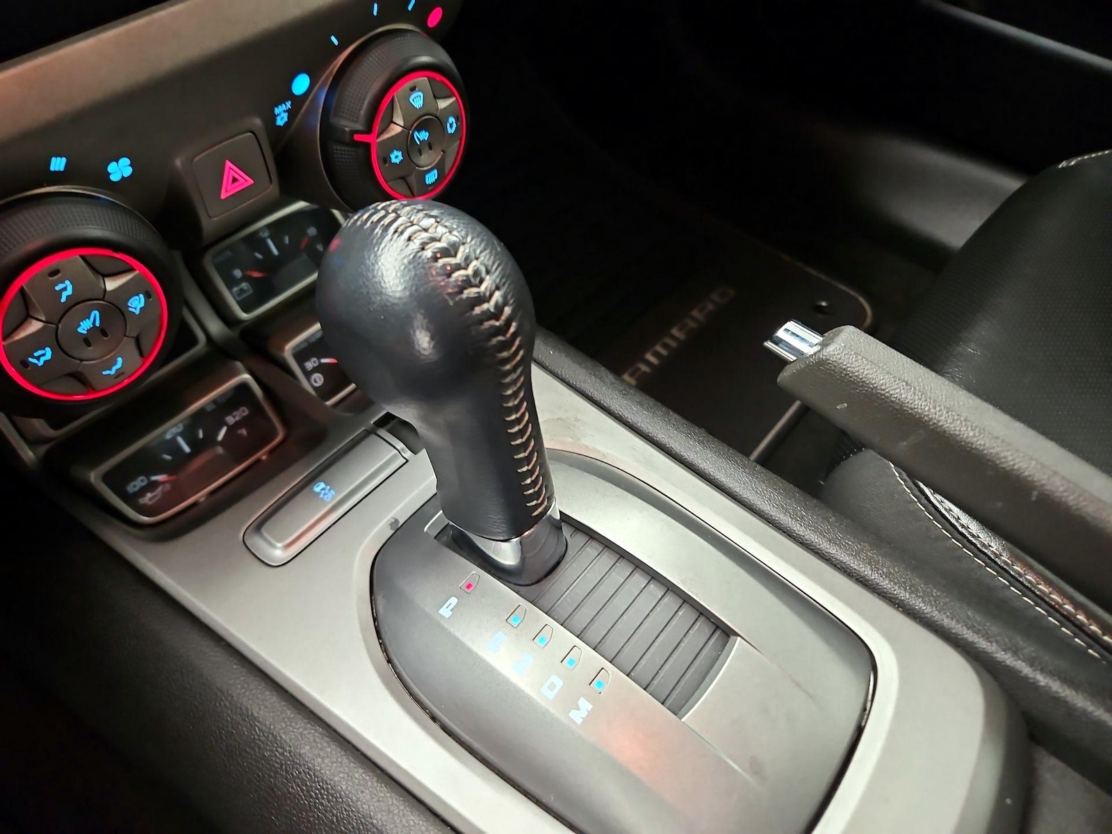 2014 Chevrolet Camaro 2SS - Photo 18
