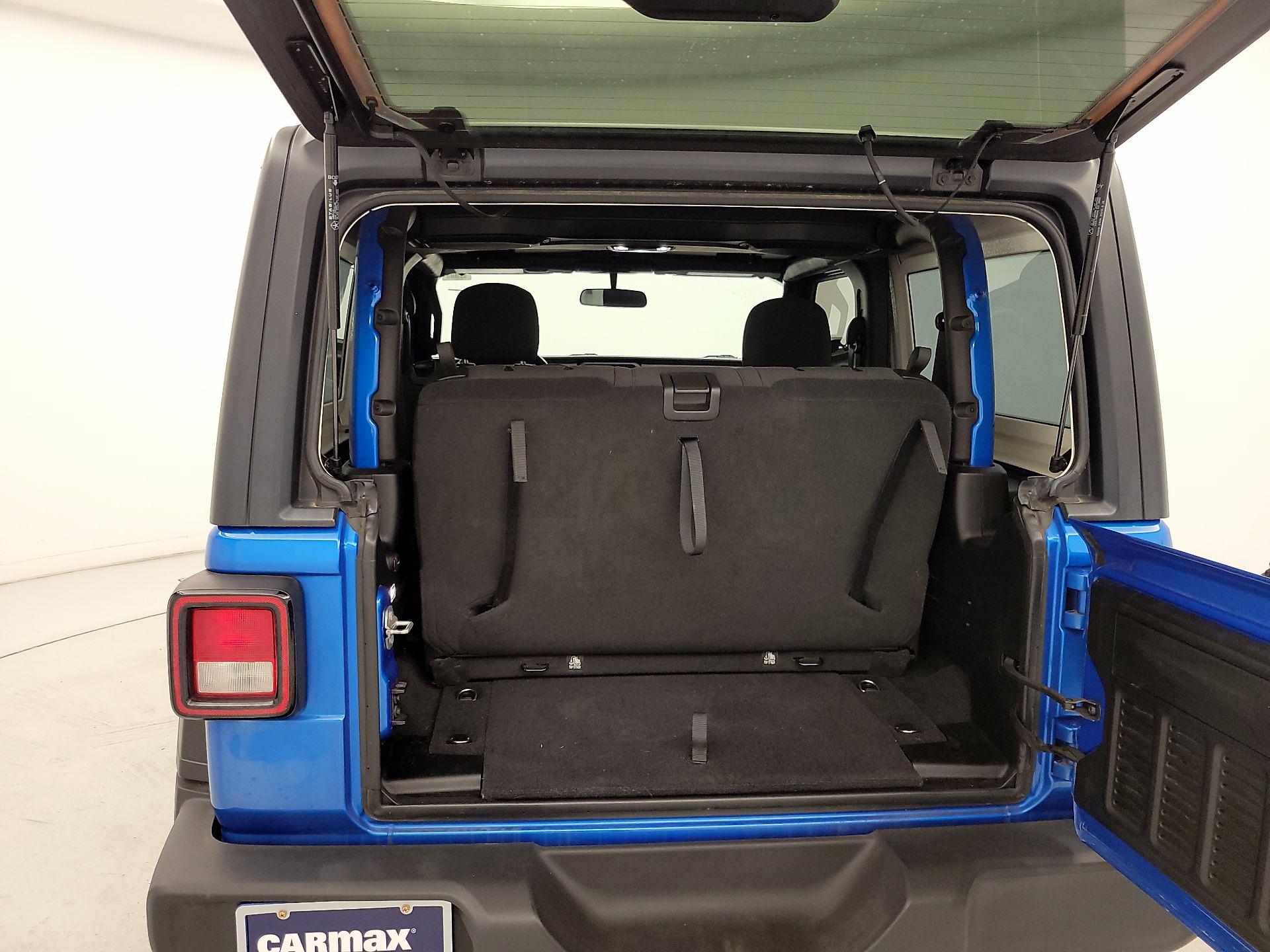 Thumbnail: 2021 Jeep Wrangler - 19