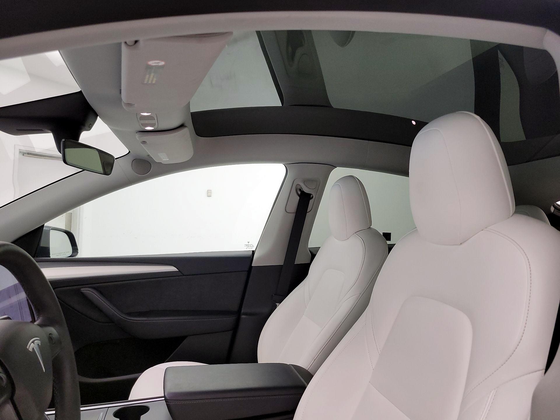 Thumbnail: 2023 Tesla Model Y - 18