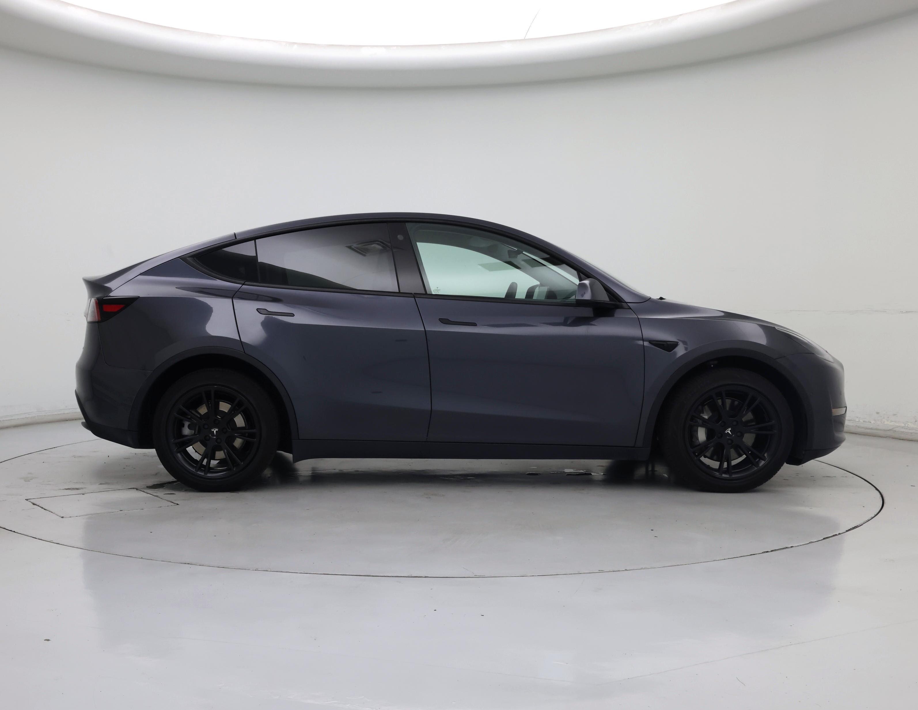 Thumbnail: 2023 Tesla Model Y - 7
