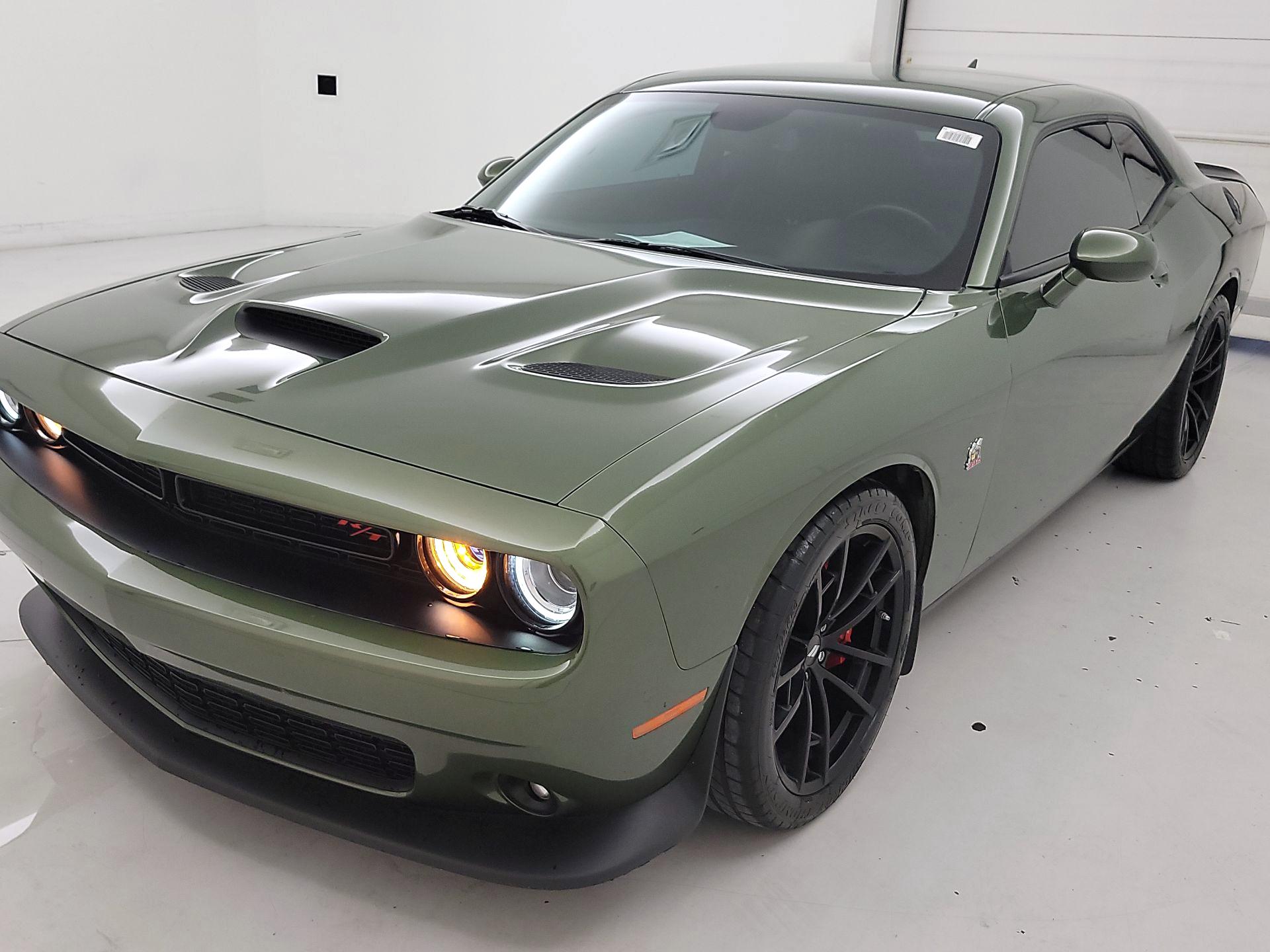 Thumbnail: 2022 Dodge Challenger - 3