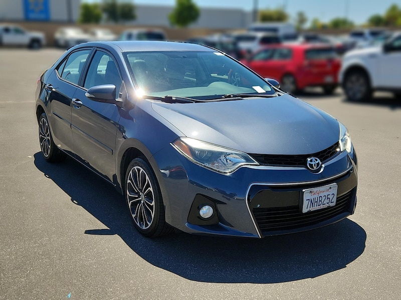 2015 Toyota Corolla S -
                  Fresno, CA