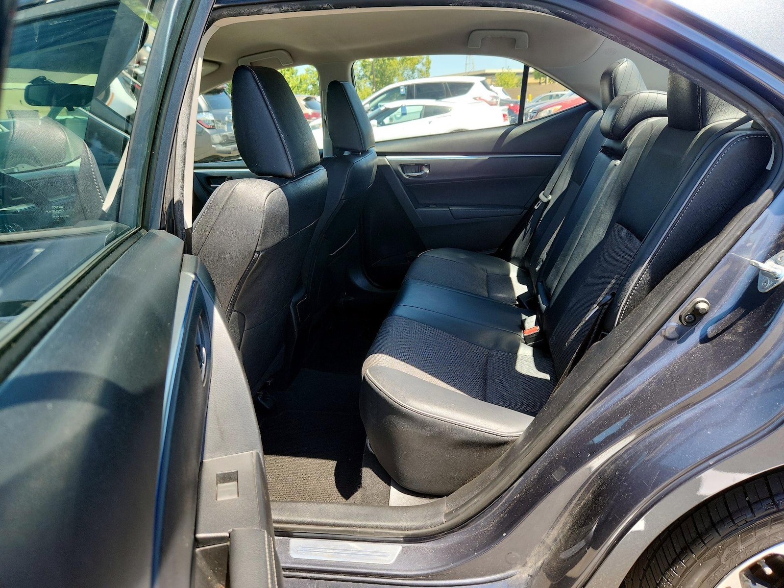 2015 Toyota Corolla S Plus - Photo 19