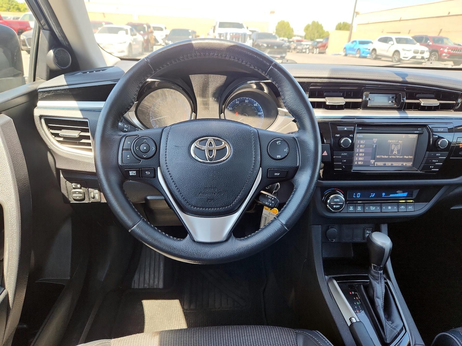2015 Toyota Corolla S Plus - Photo 10