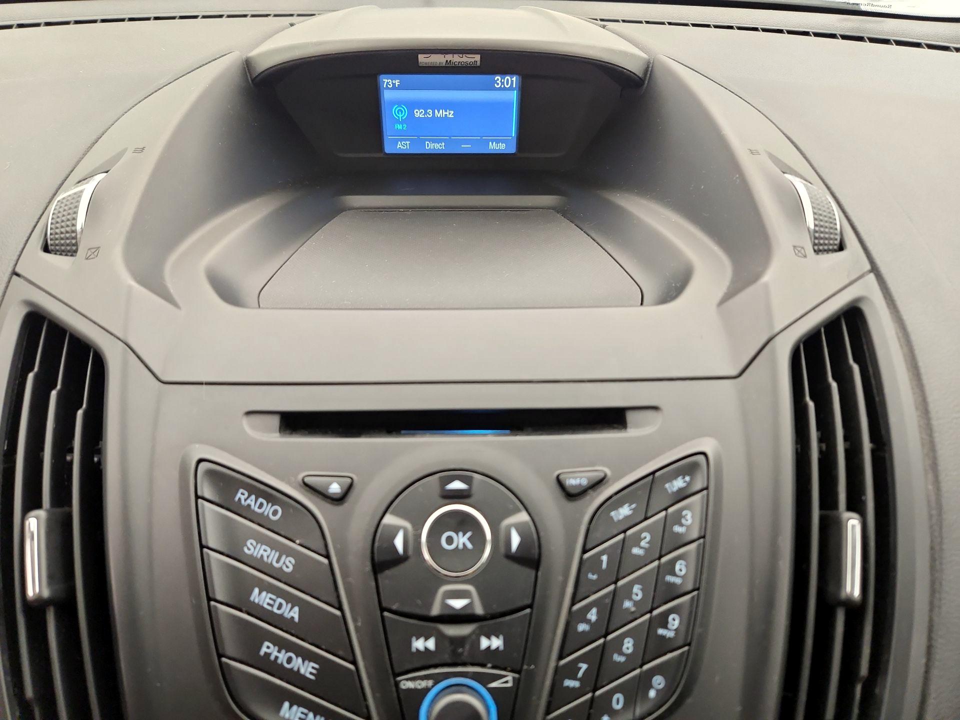 Thumbnail: 2015 Ford Escape - 15