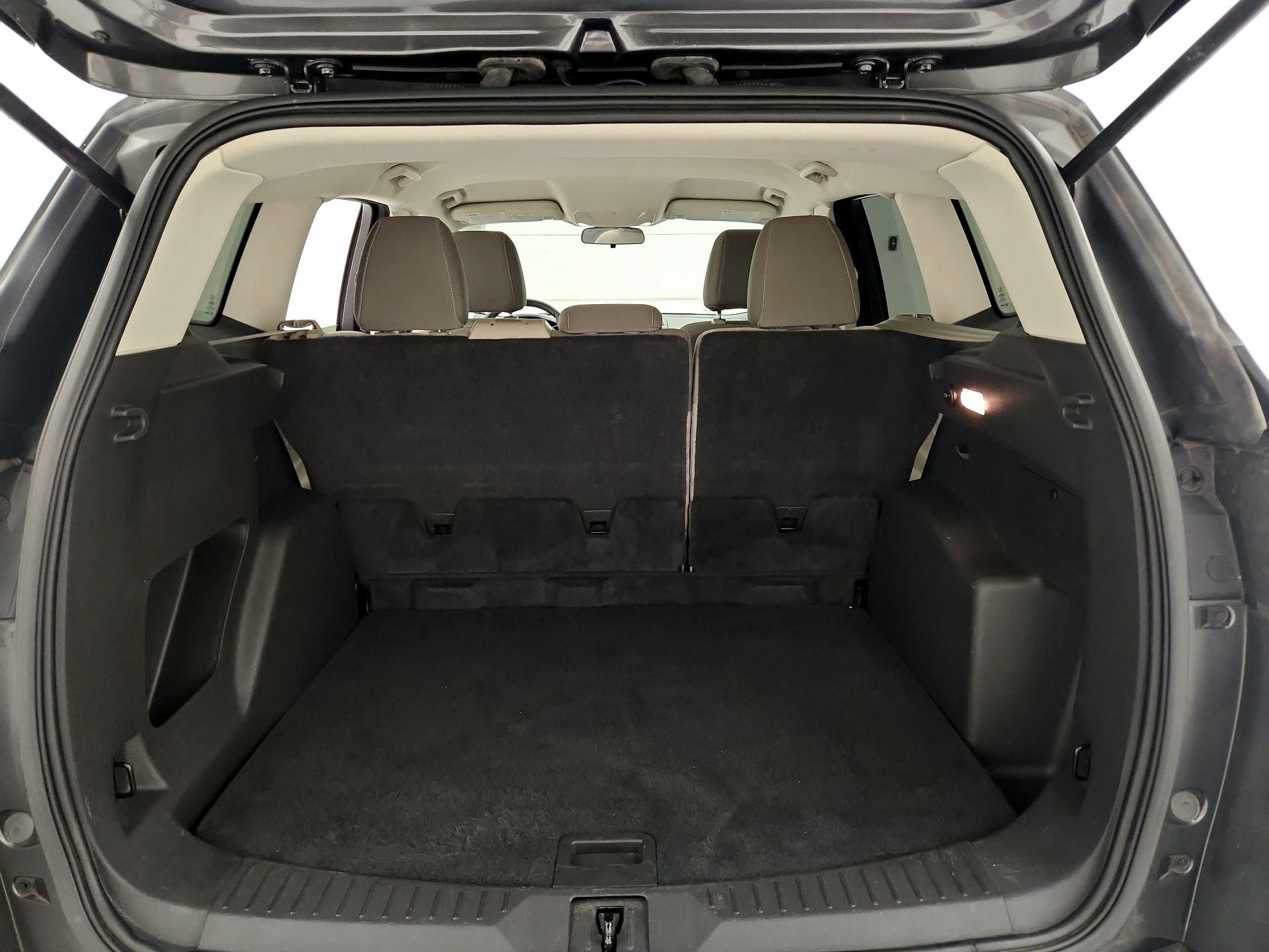 Thumbnail: 2015 Ford Escape - 20