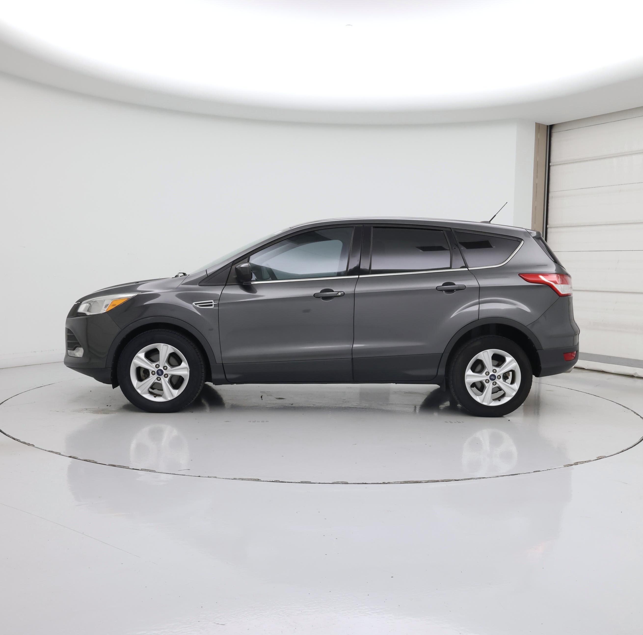 Thumbnail: 2015 Ford Escape - 3