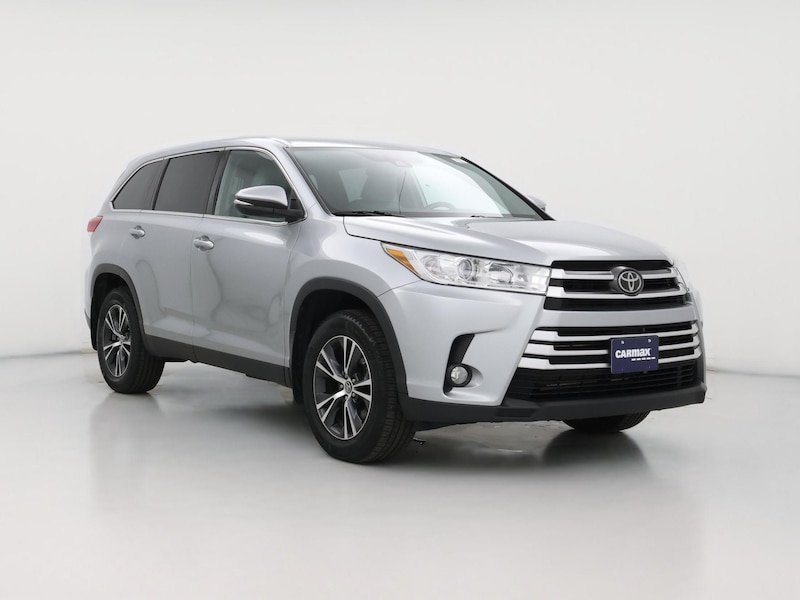 2019 Toyota Highlander Plus -
                  Madison, WI