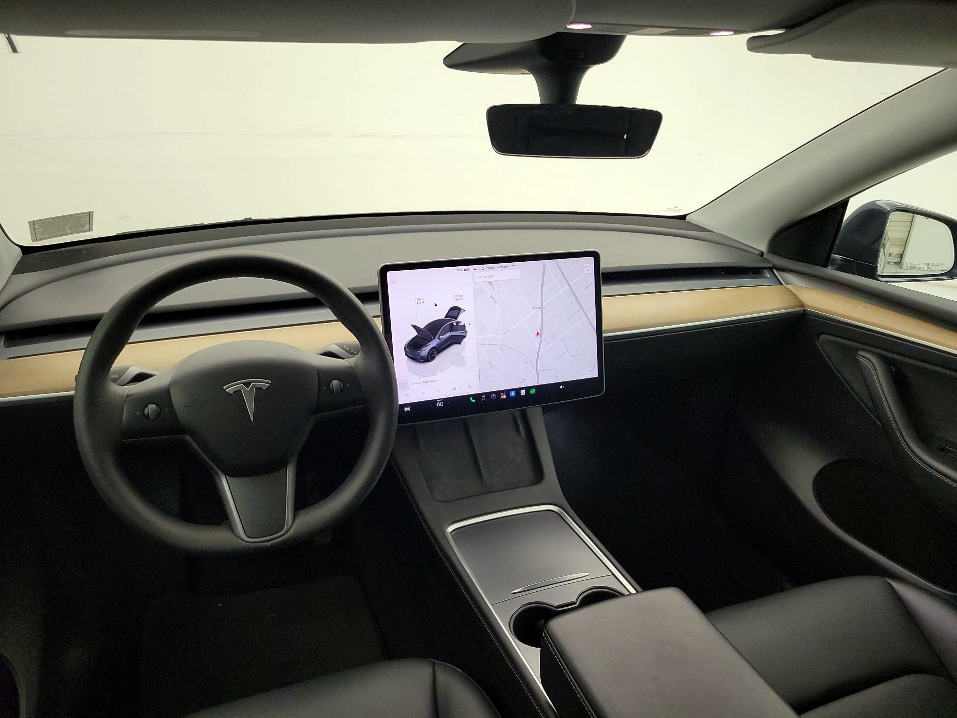 Thumbnail: 2022 Tesla Model Y - 9