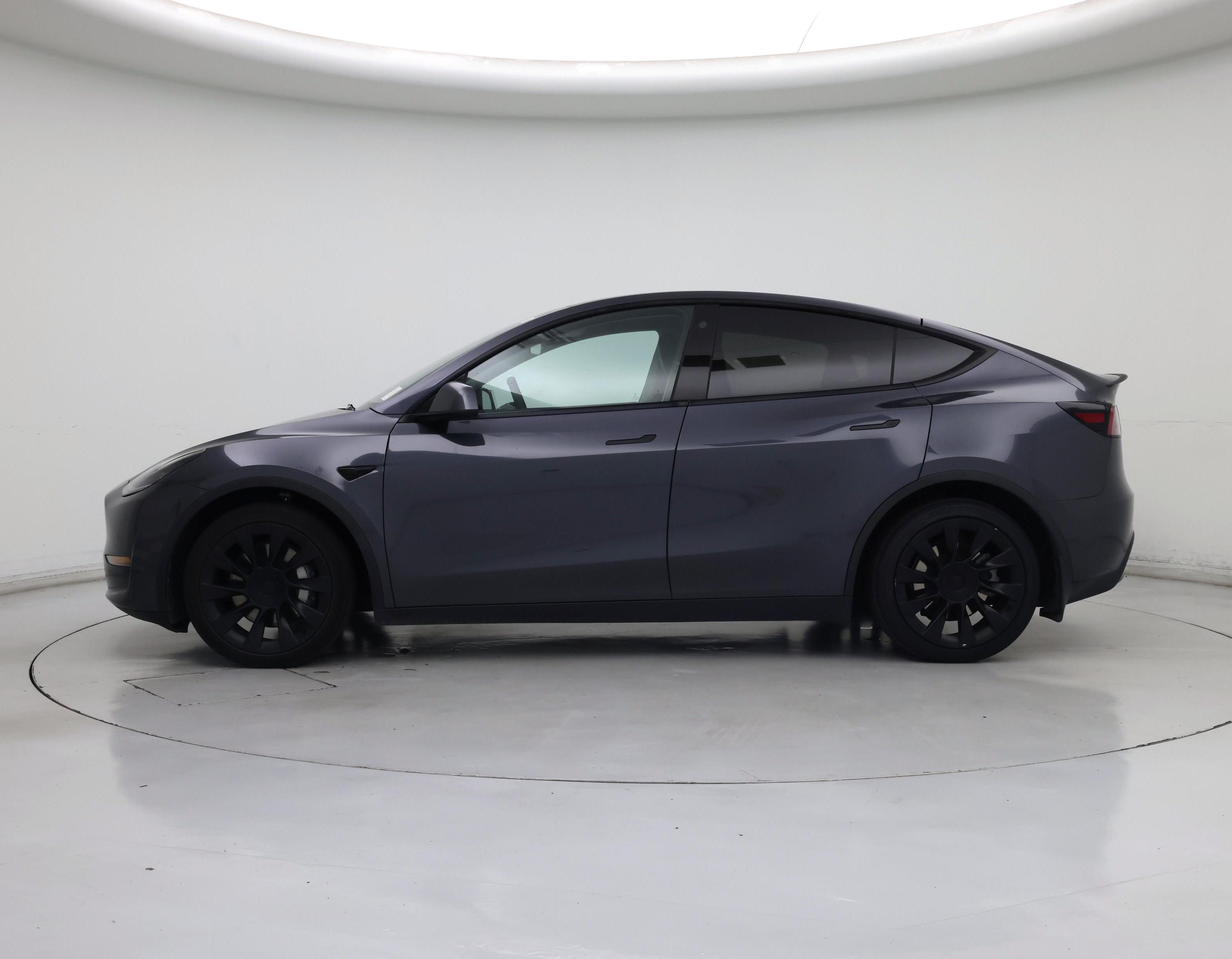 Thumbnail: 2022 Tesla Model Y - 3