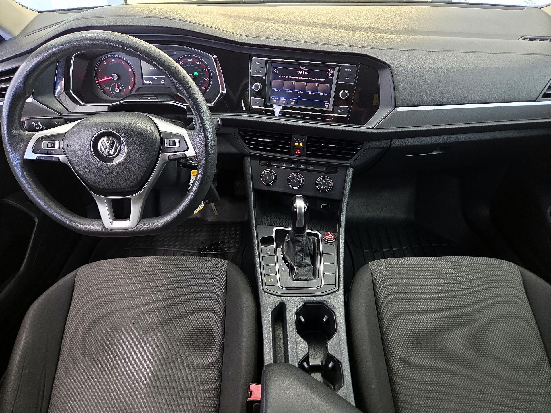 Thumbnail: 2019 Volkswagen Jetta - 9