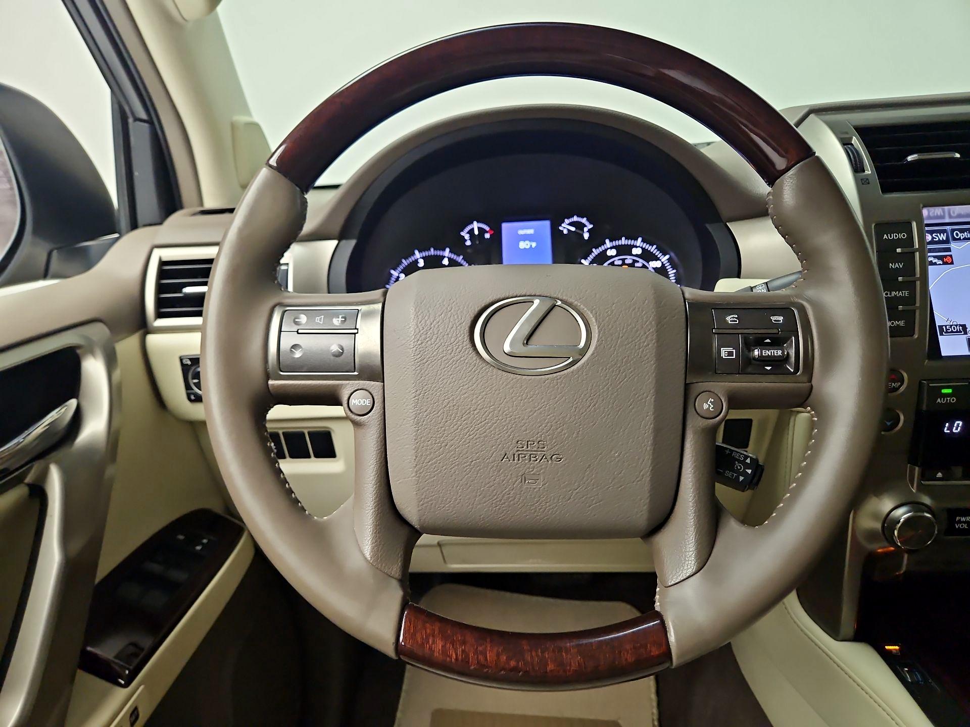 Thumbnail: 2014 Lexus GX - 10