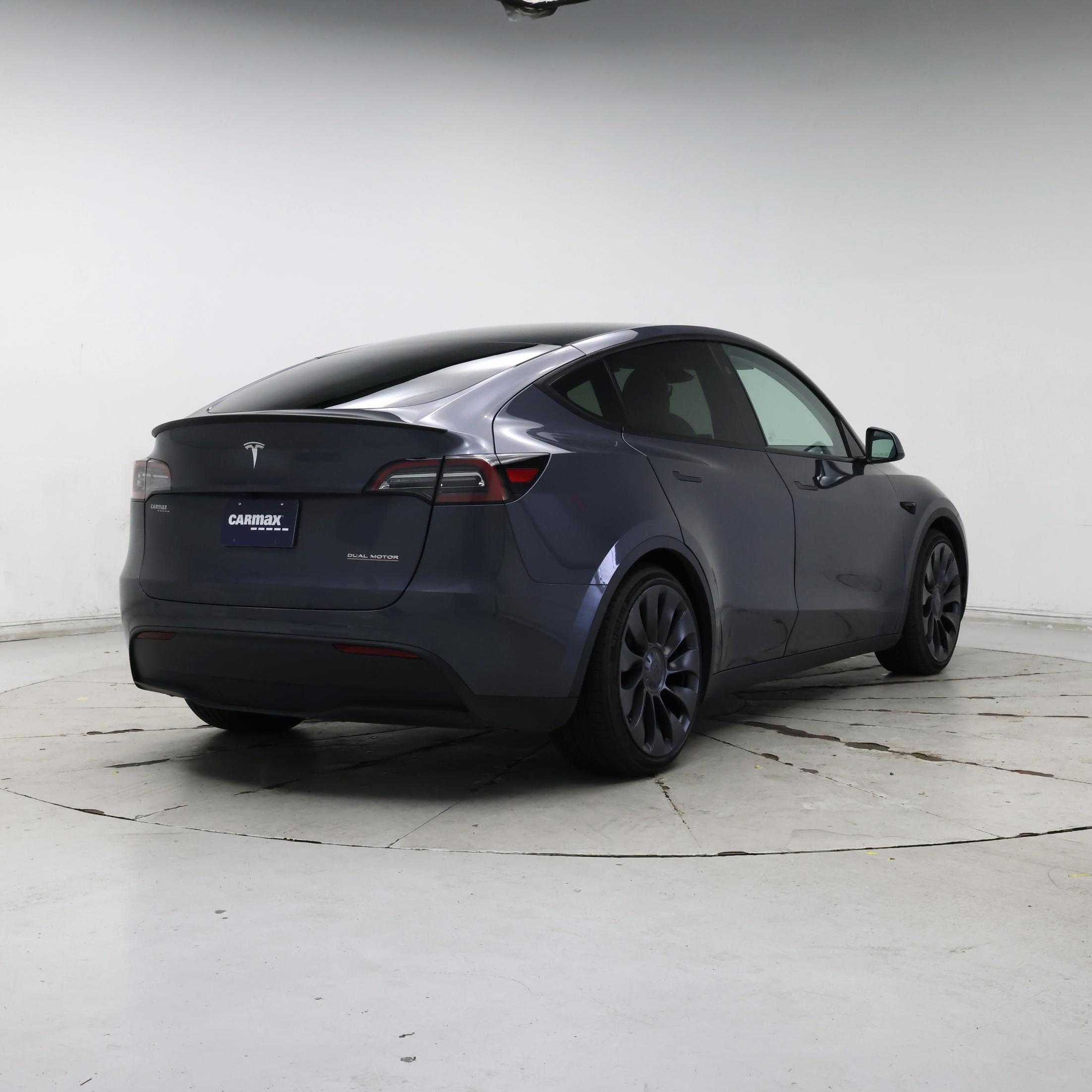 Thumbnail: 2023 Tesla Model Y - 8