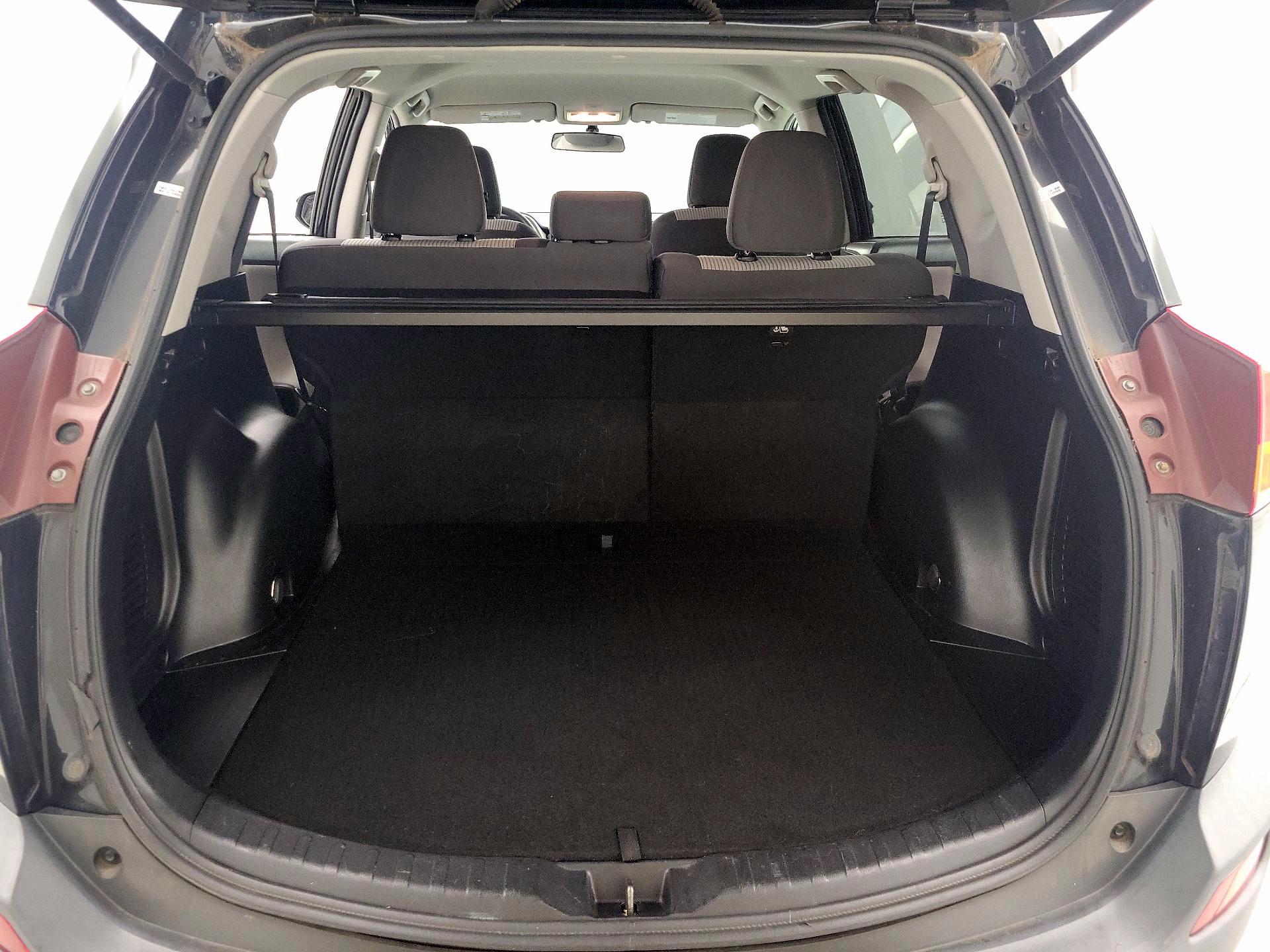 Thumbnail: 2014 Toyota RAV4 - 20