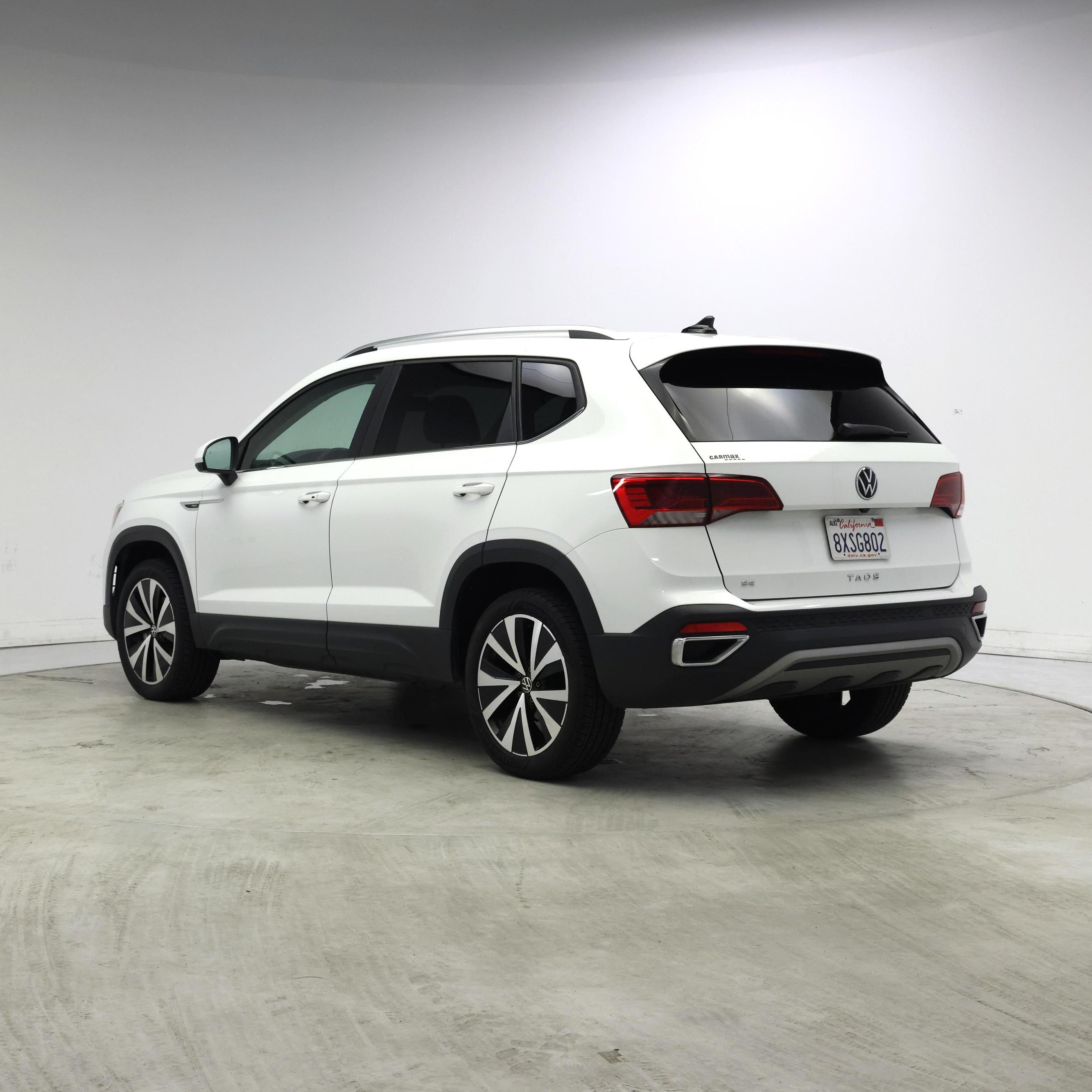 Thumbnail: 2022 Volkswagen Taos - 2