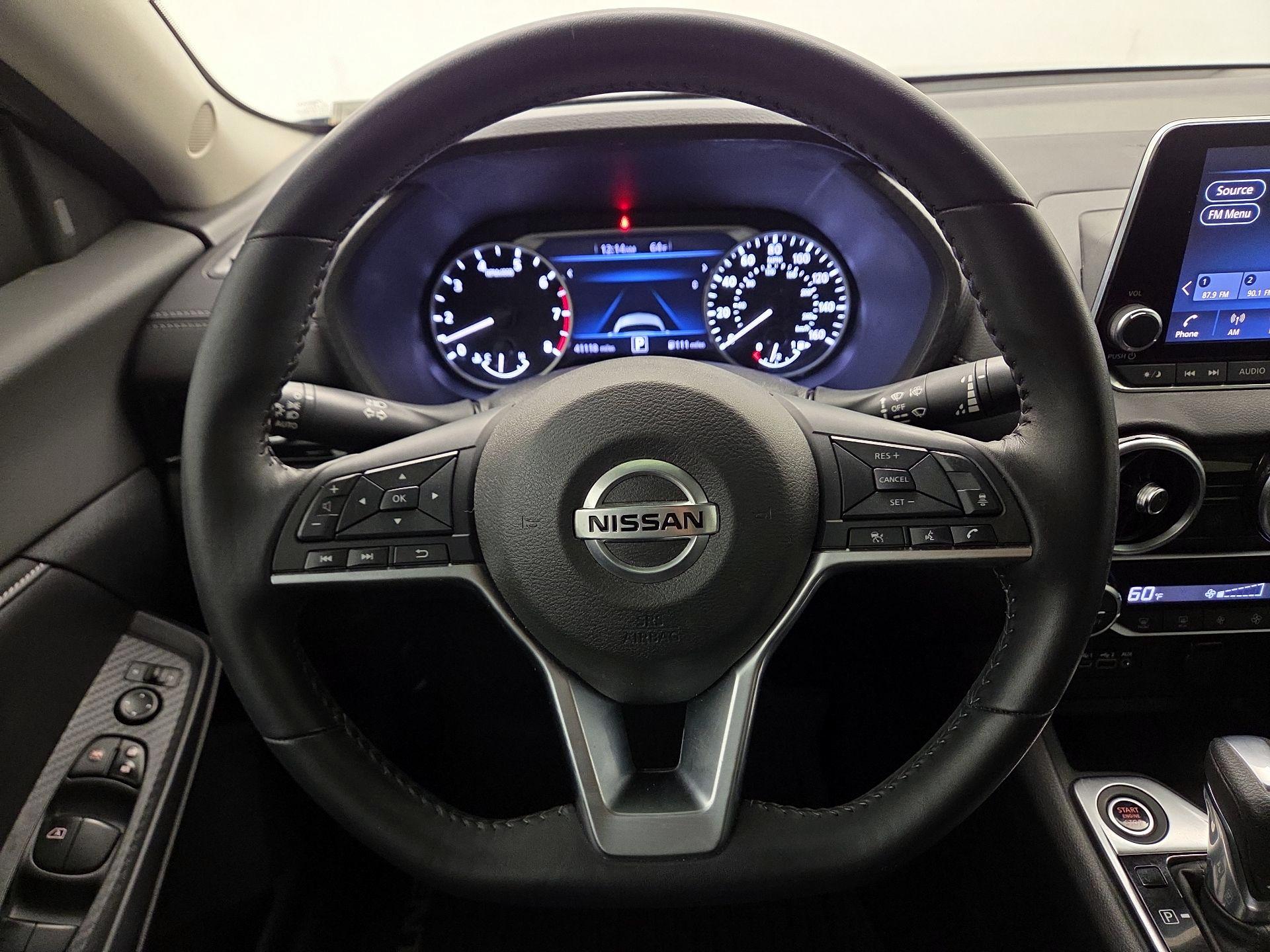 Thumbnail: 2020 Nissan Sentra - 10