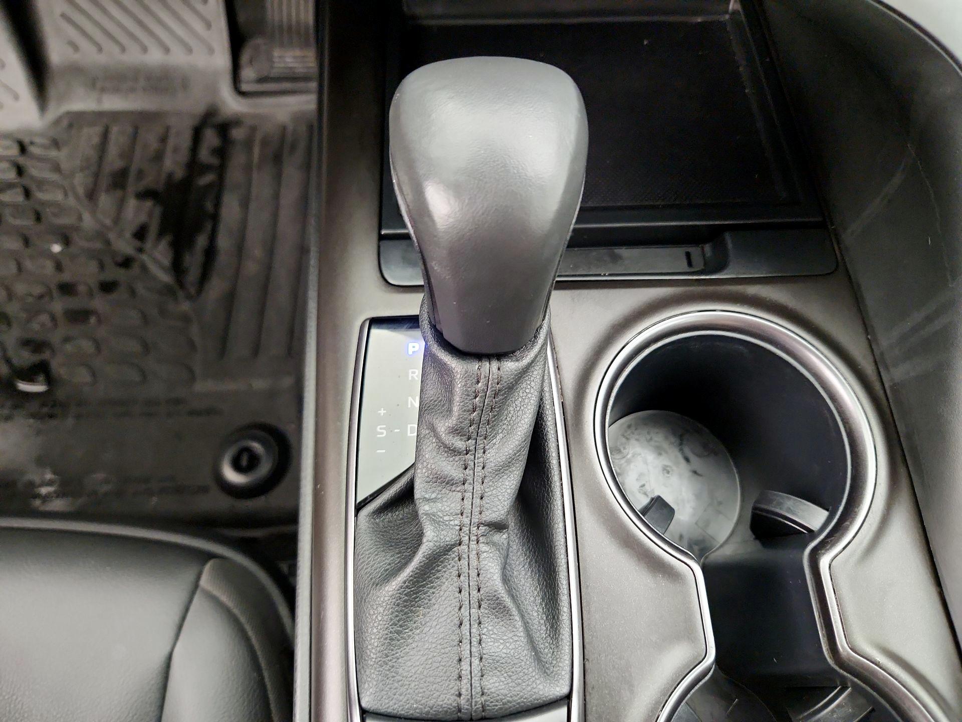 Thumbnail: 2024 Toyota Camry - 17