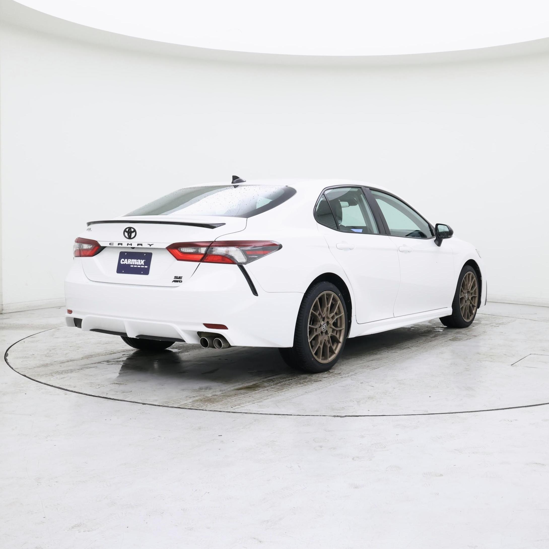 Thumbnail: 2024 Toyota Camry - 8