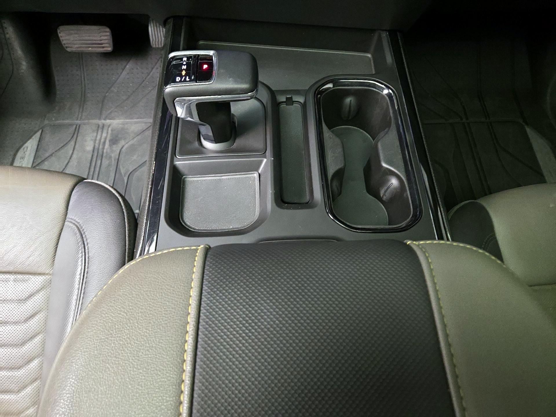 Thumbnail: 2024 Chevrolet Silverado 1500 - 18