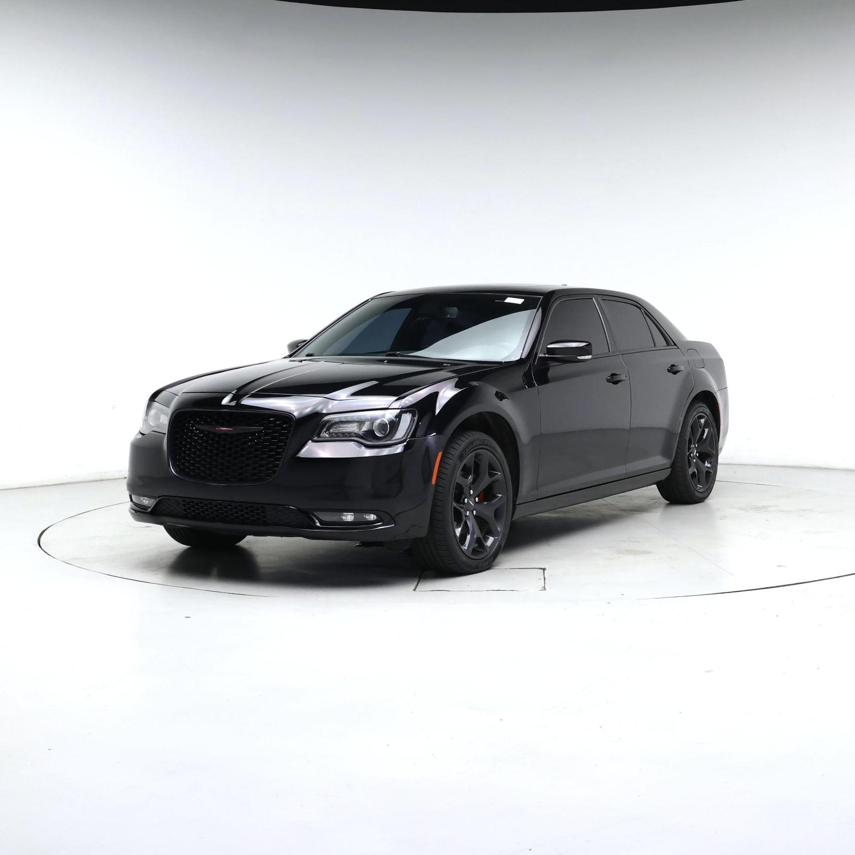 Thumbnail: 2022 Chrysler 300 - 4