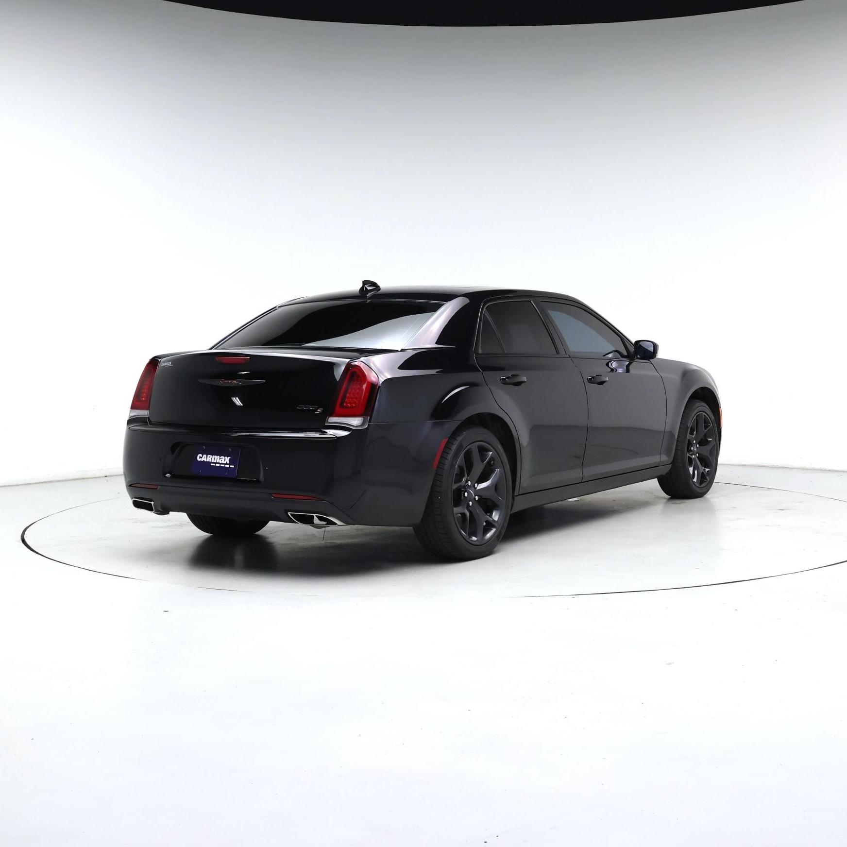 Thumbnail: 2022 Chrysler 300 - 8