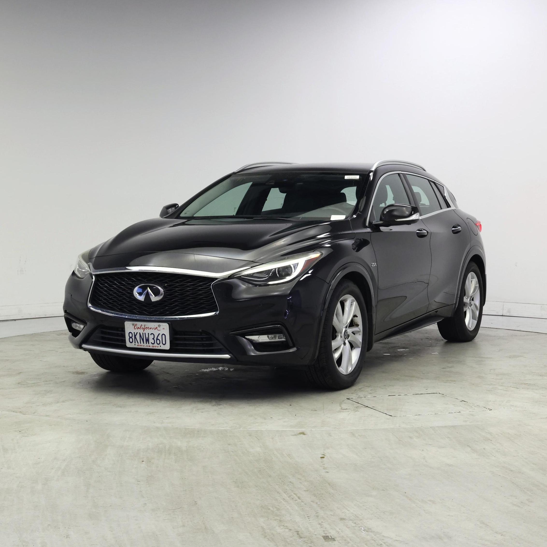 Thumbnail: 2019 INFINITI QX30 - 4
