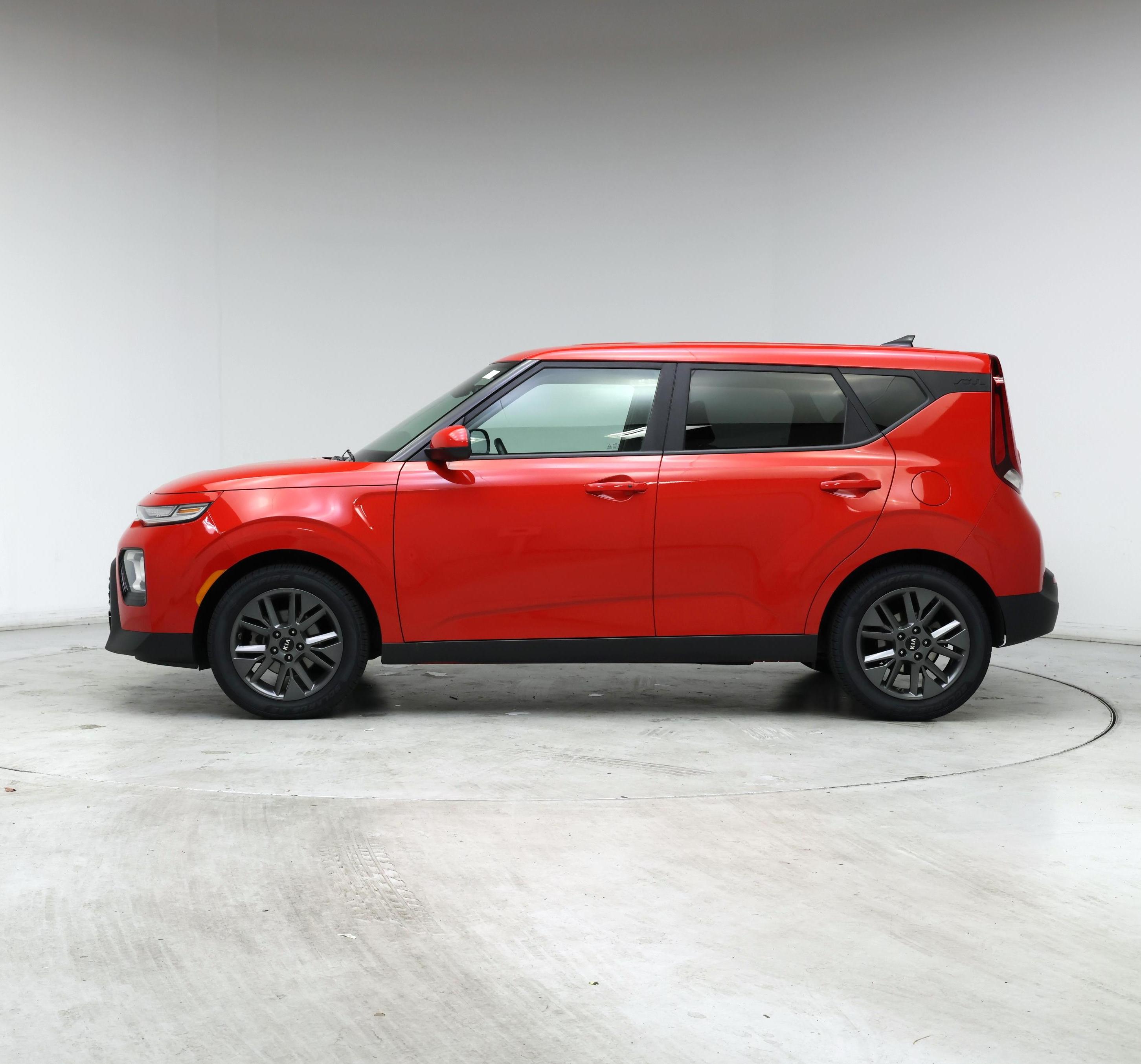 Thumbnail: 2020 Kia Soul - 3
