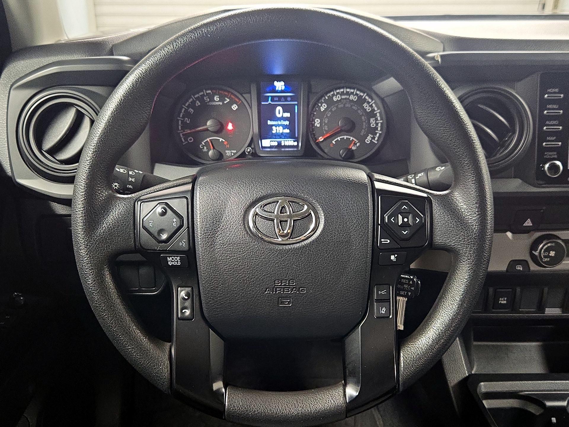 Thumbnail: 2022 Toyota Tacoma - 10
