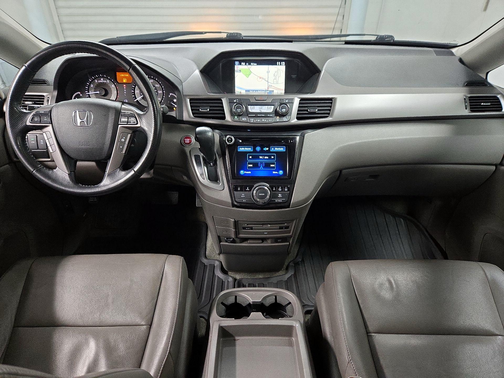 Thumbnail: 2015 Honda Odyssey - 9