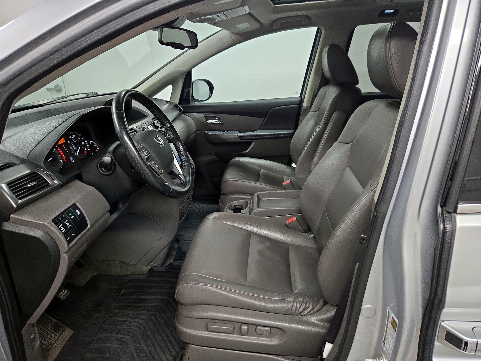 Thumbnail: 2015 Honda Odyssey - 11
