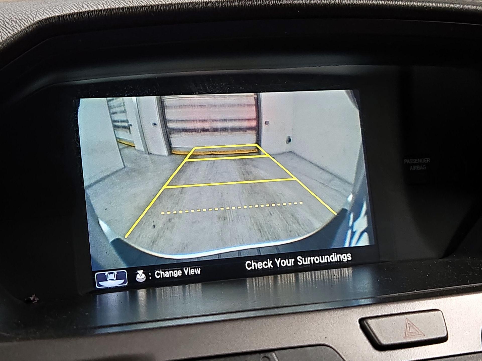 Thumbnail: 2015 Honda Odyssey - 15