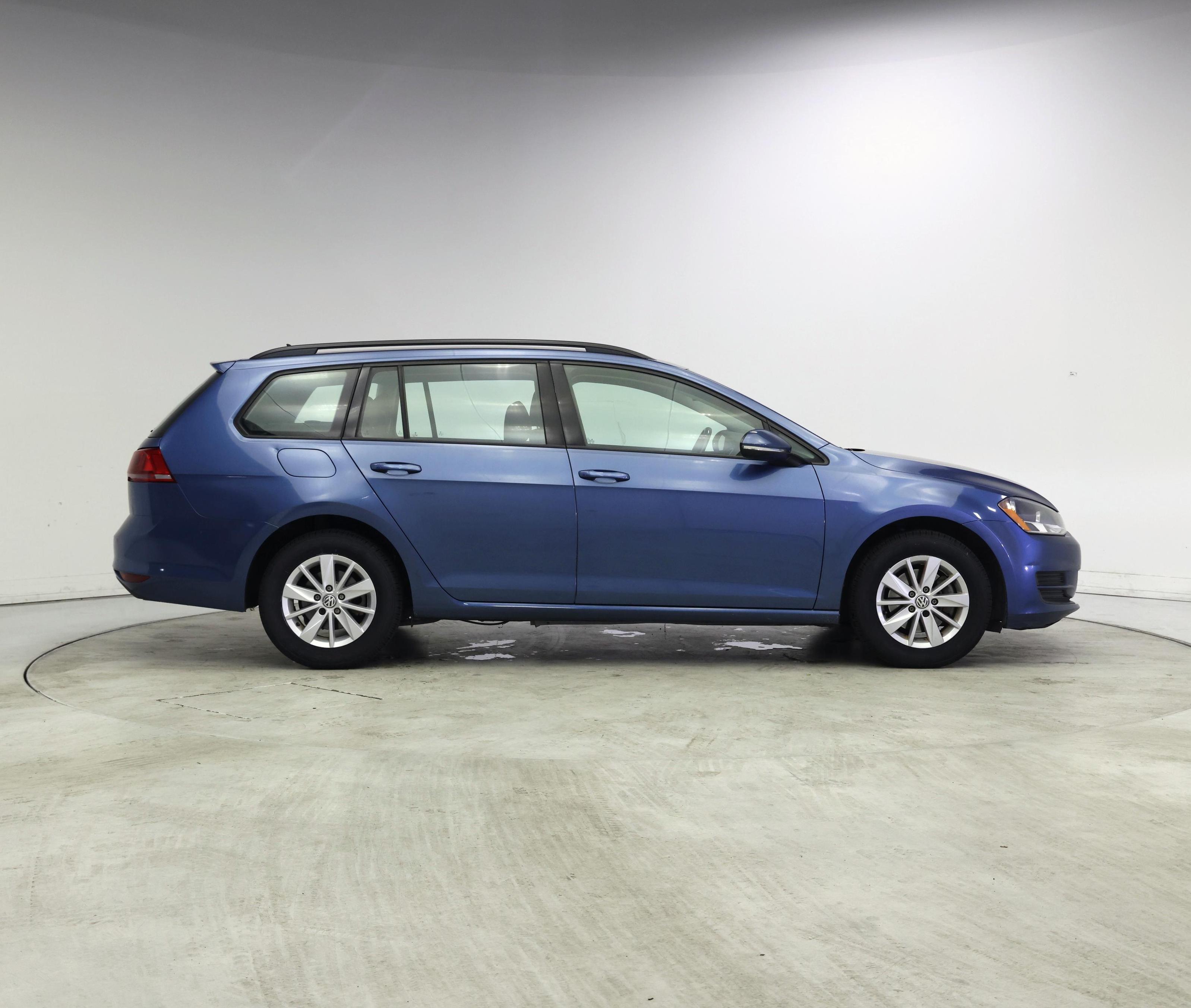 Thumbnail: 2016 Volkswagen Golf - 7