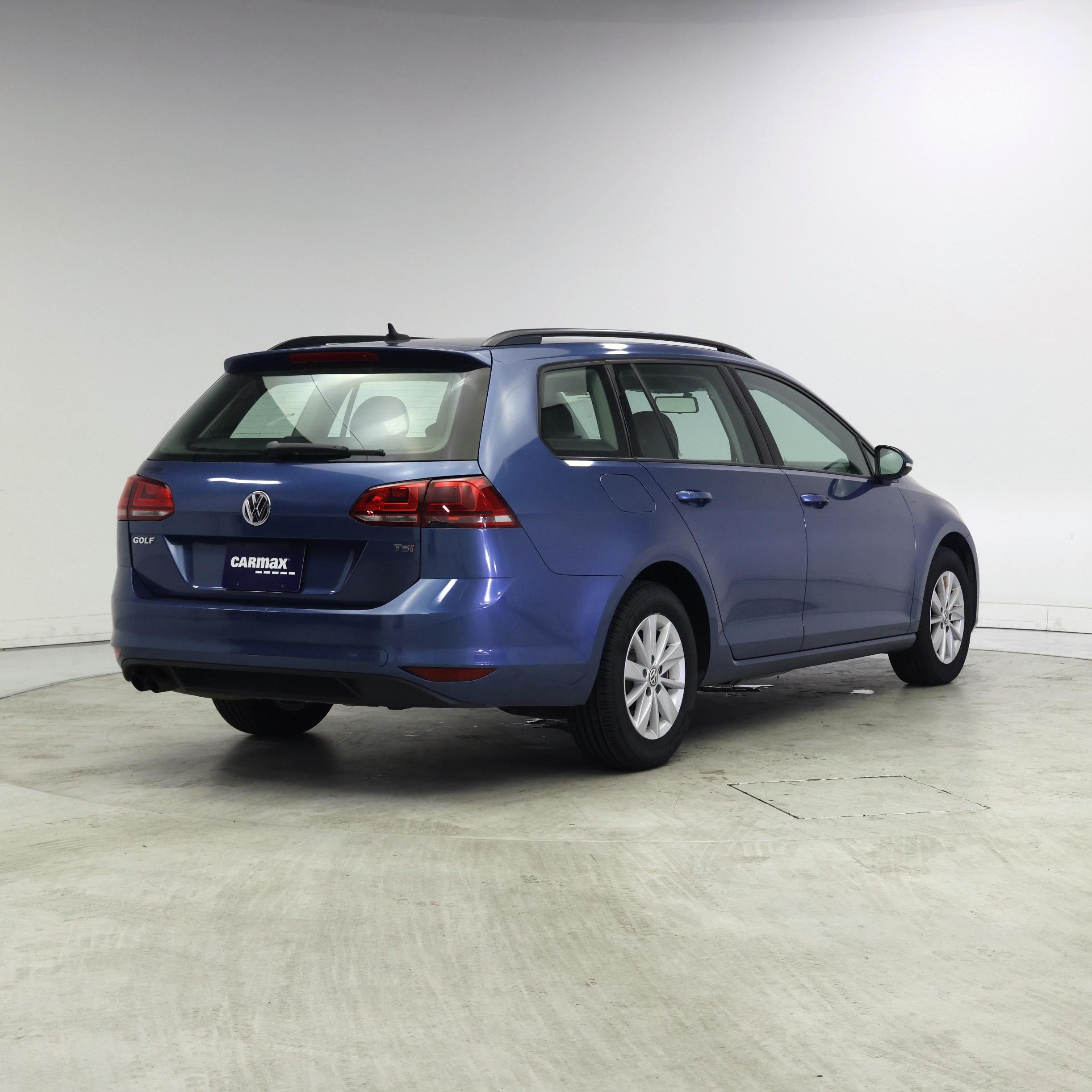 Thumbnail: 2016 Volkswagen Golf - 8