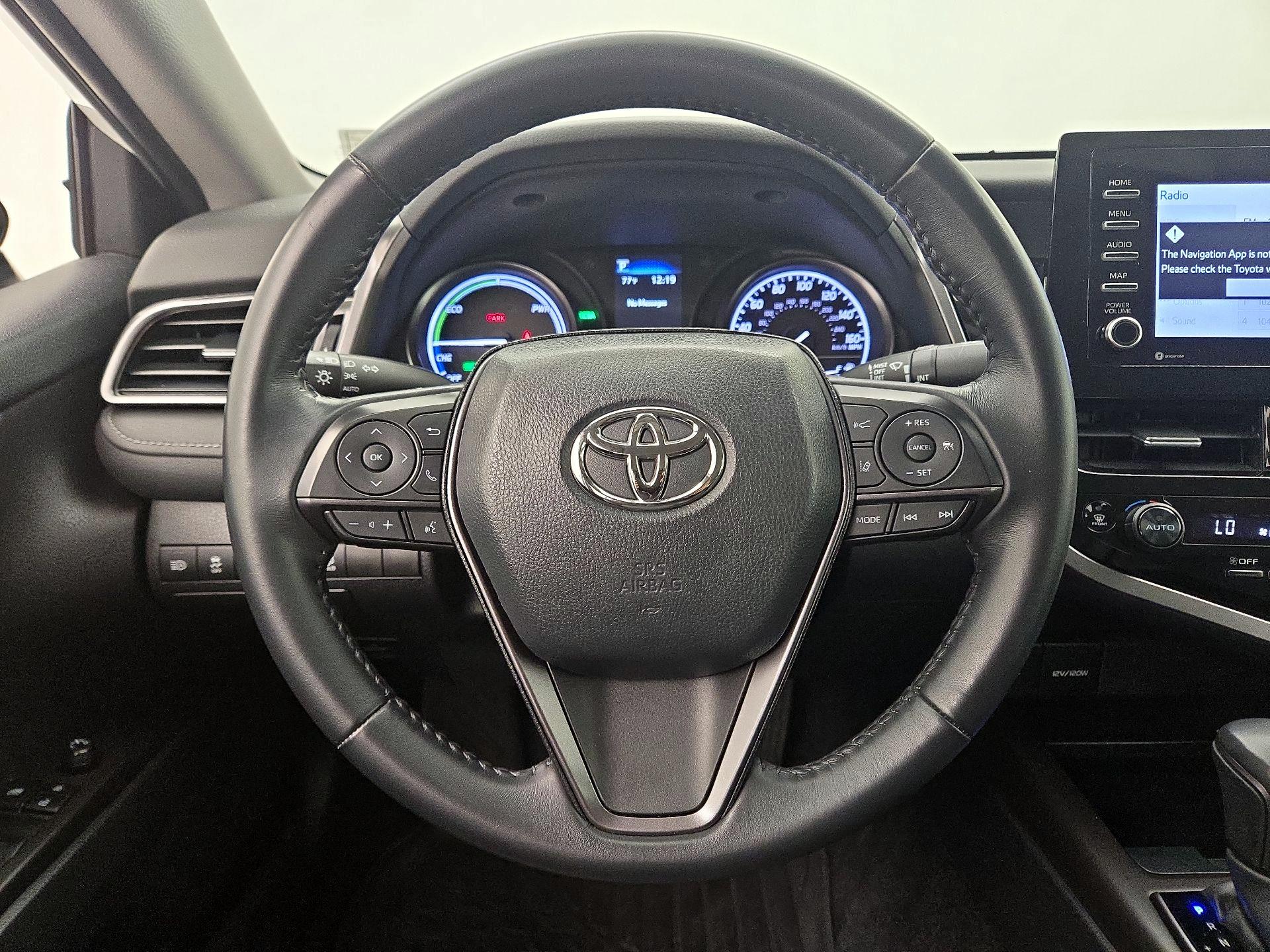 Thumbnail: 2023 Toyota Camry - 10