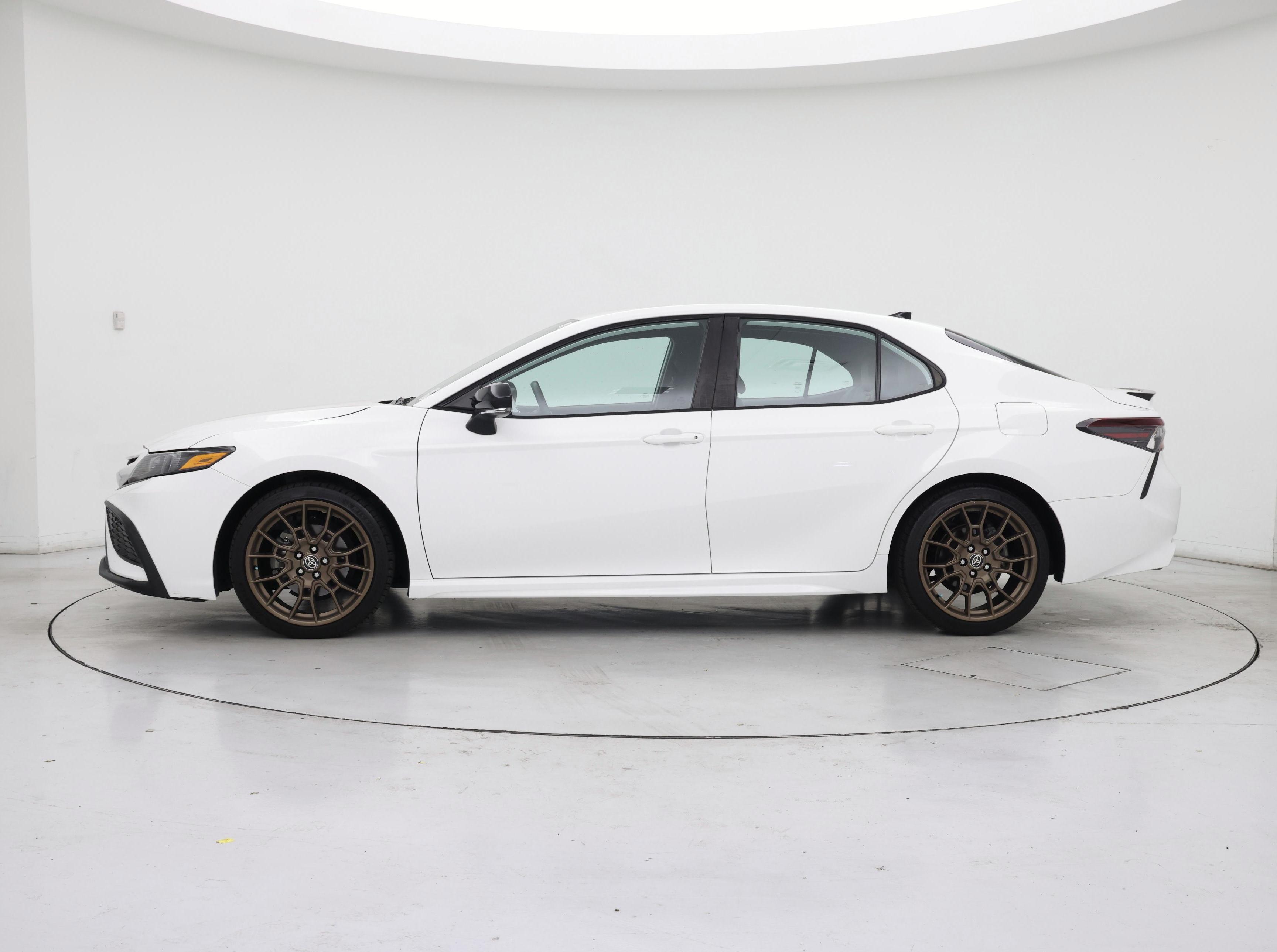 Thumbnail: 2023 Toyota Camry - 3