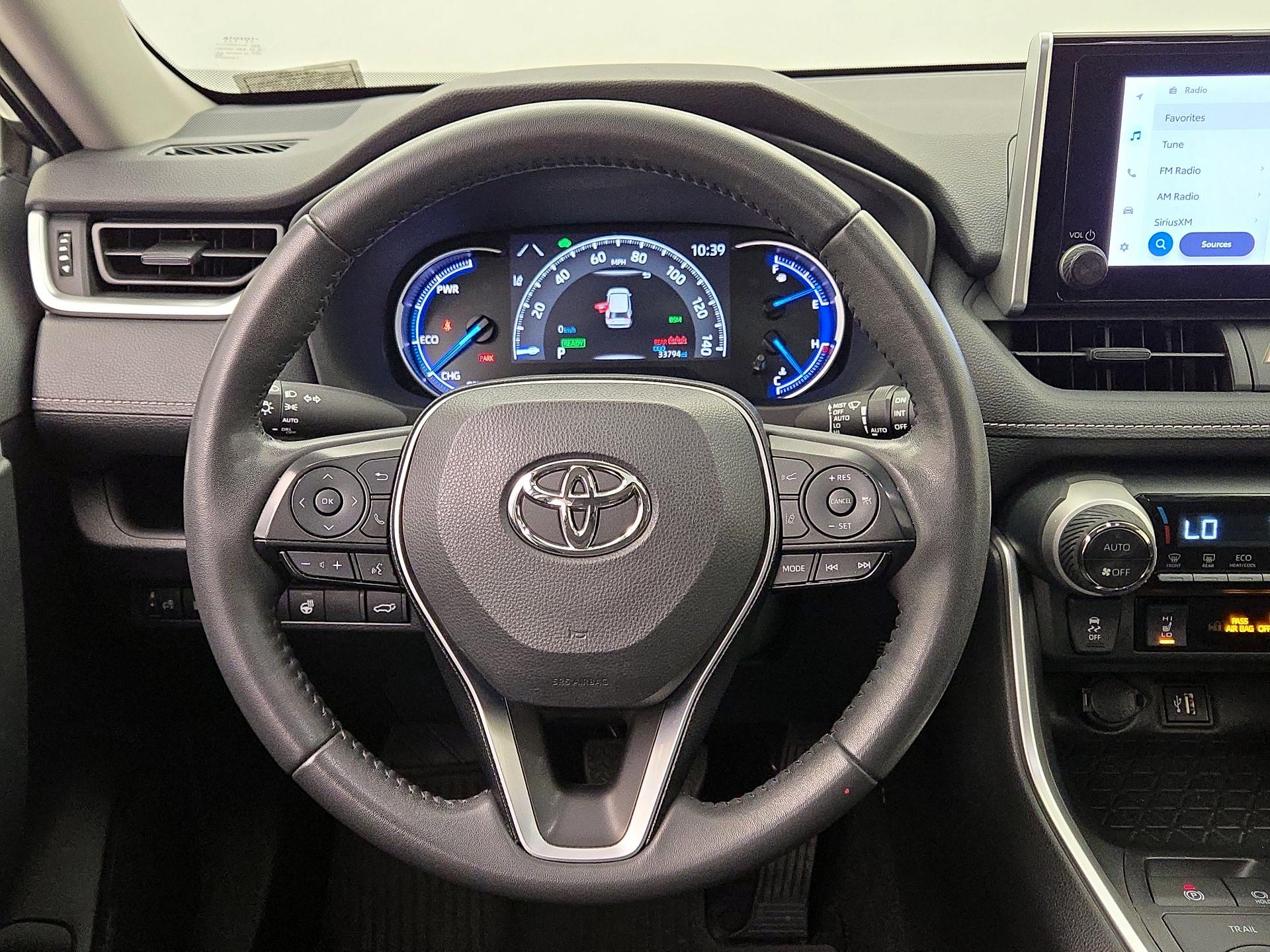 Thumbnail: 2023 Toyota RAV4 - 10