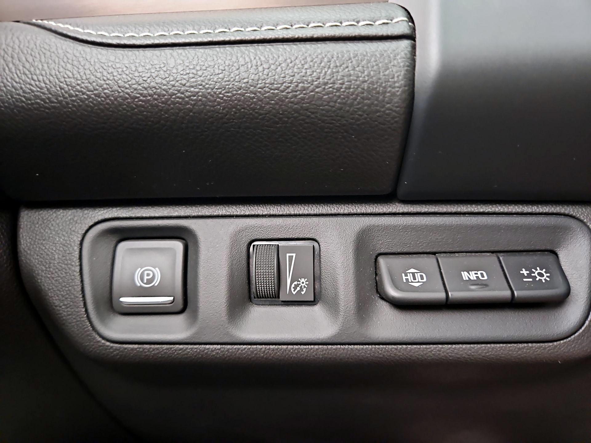 Thumbnail: 2023 GMC Acadia - 13