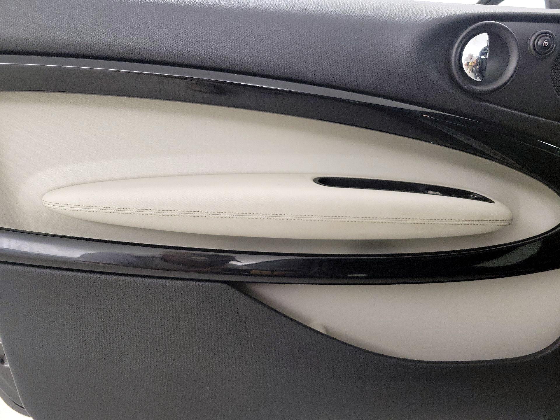 Thumbnail: 2015 MINI Cooper Paceman - 12