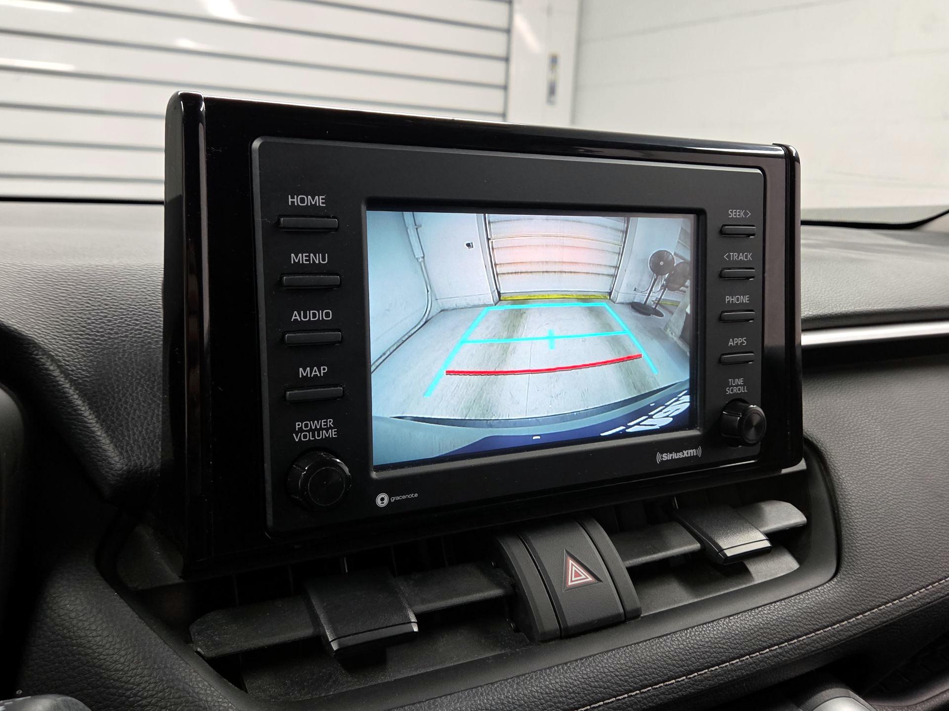 Thumbnail: 2021 Toyota RAV4 - 14