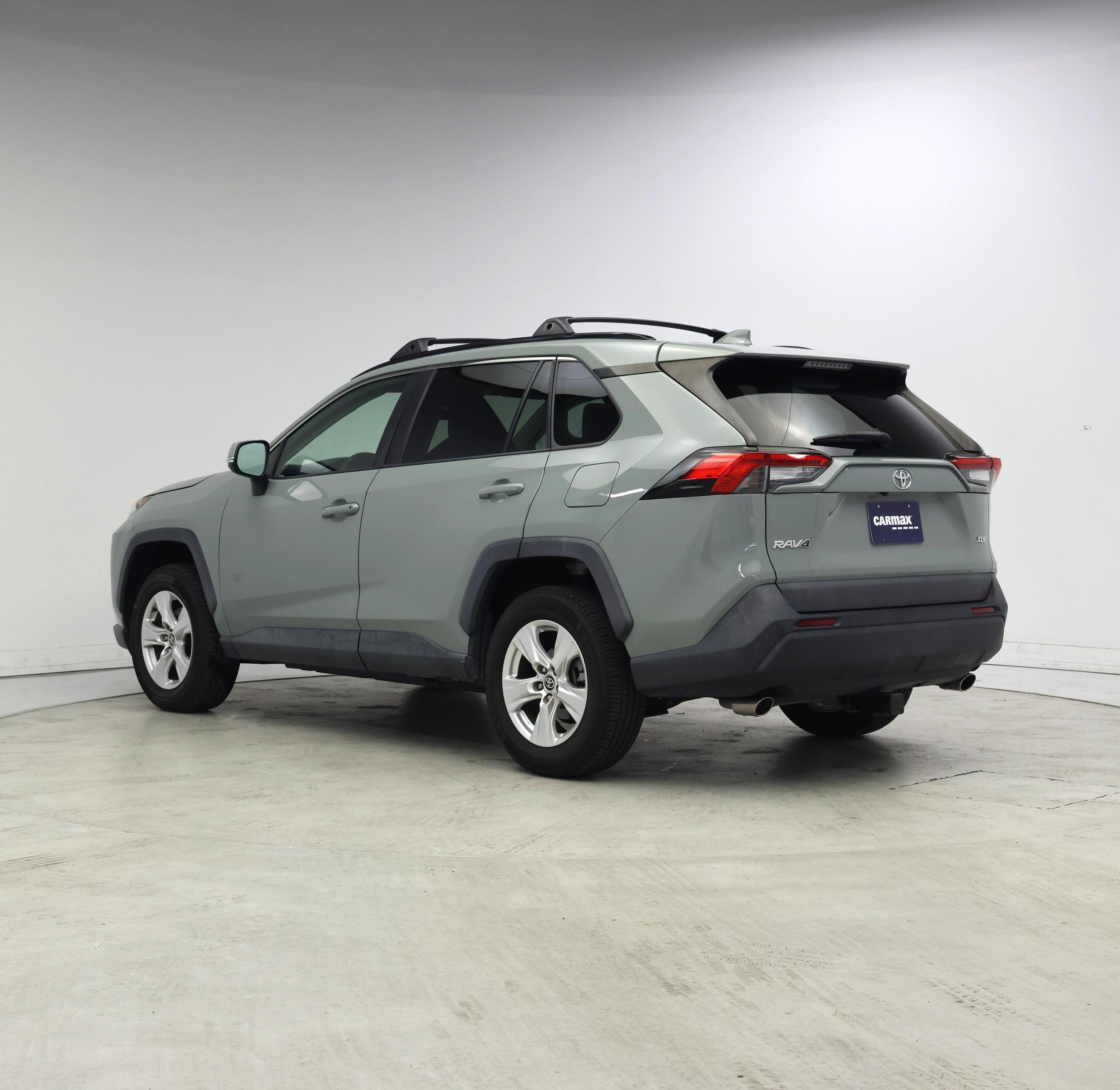 Thumbnail: 2021 Toyota RAV4 - 2