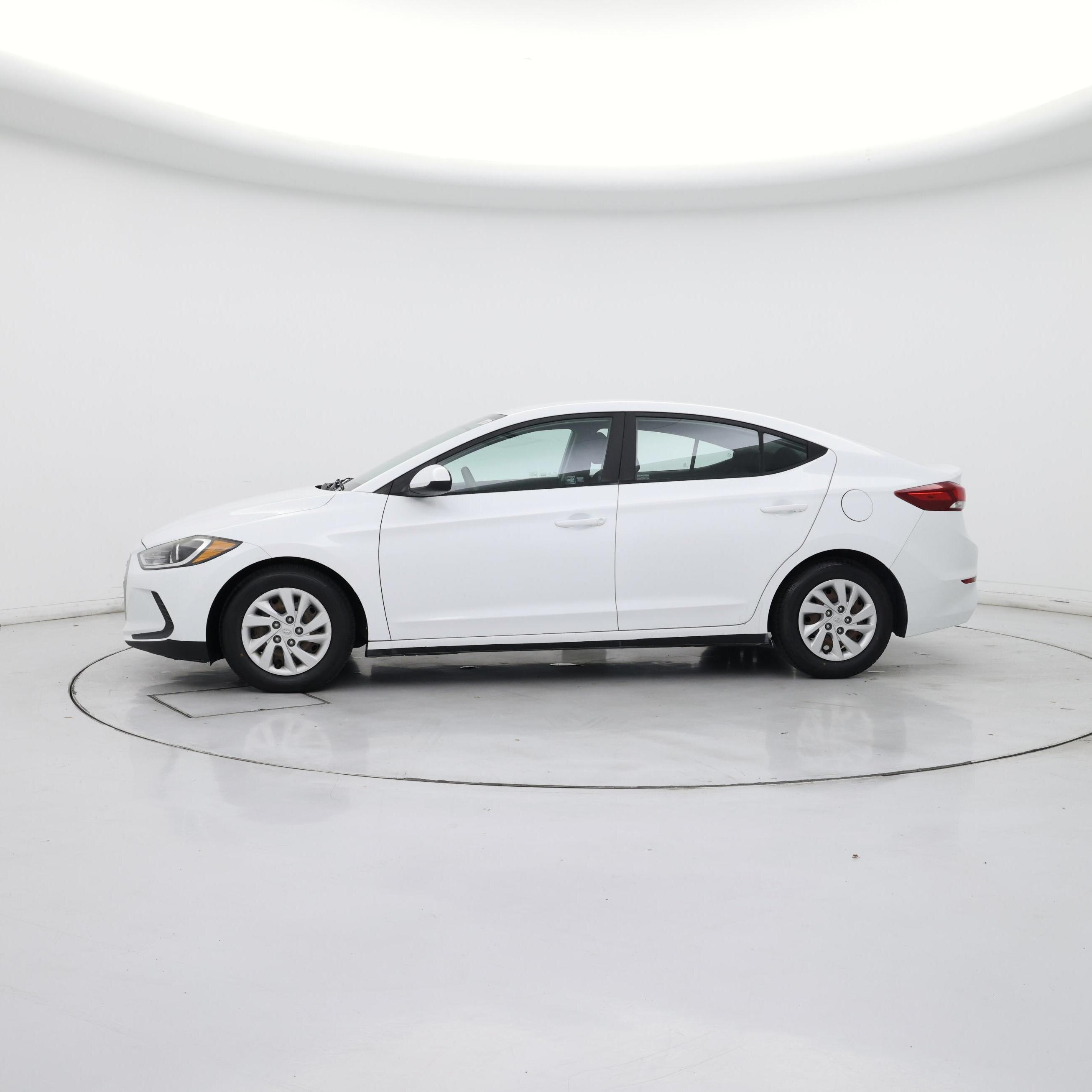 Thumbnail: 2018 Hyundai Elantra - 3