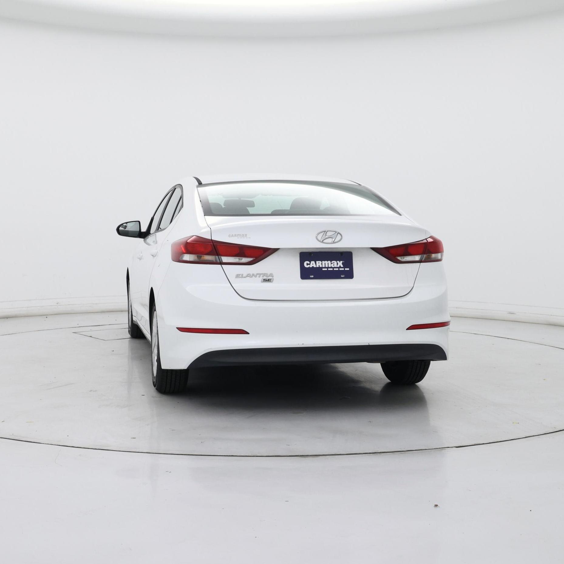 Thumbnail: 2018 Hyundai Elantra - 6