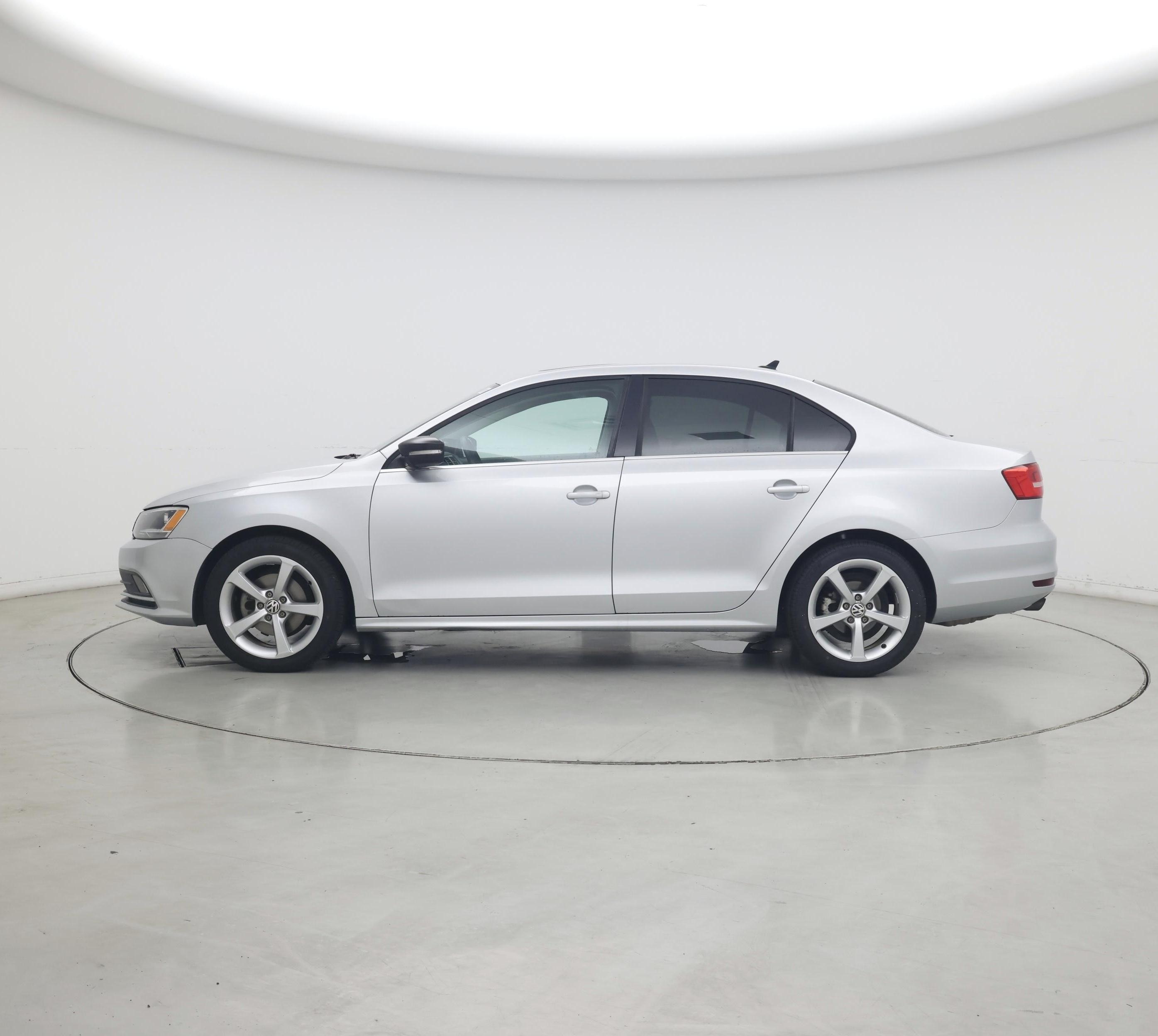 Thumbnail: 2015 Volkswagen Jetta - 3